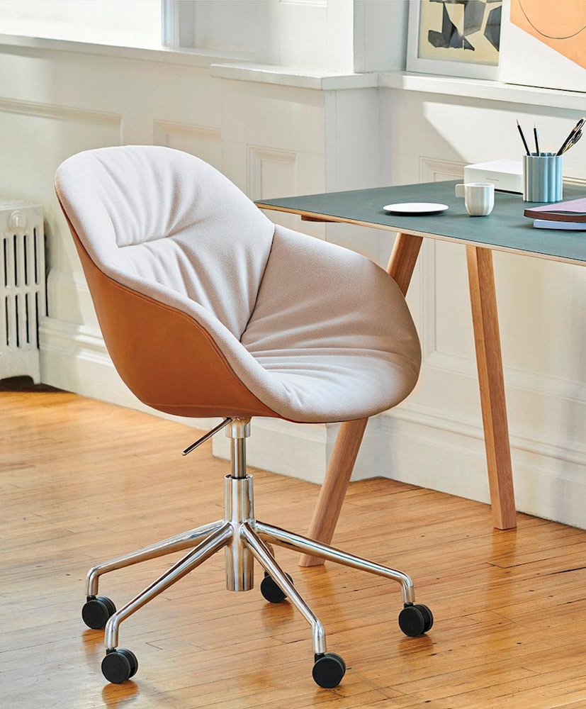 About A Chair 153 Soft Duo Task Armchair