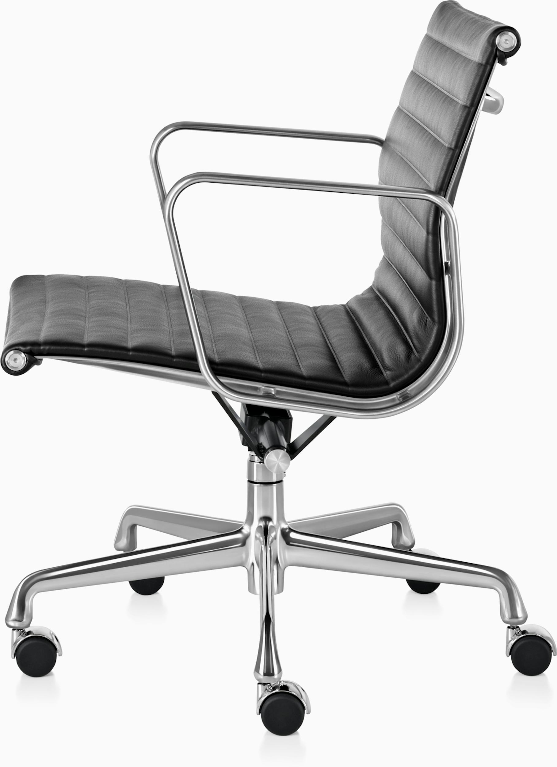 Herman Miller Eames Soft Pad Chair, Management Height in Dark Navy