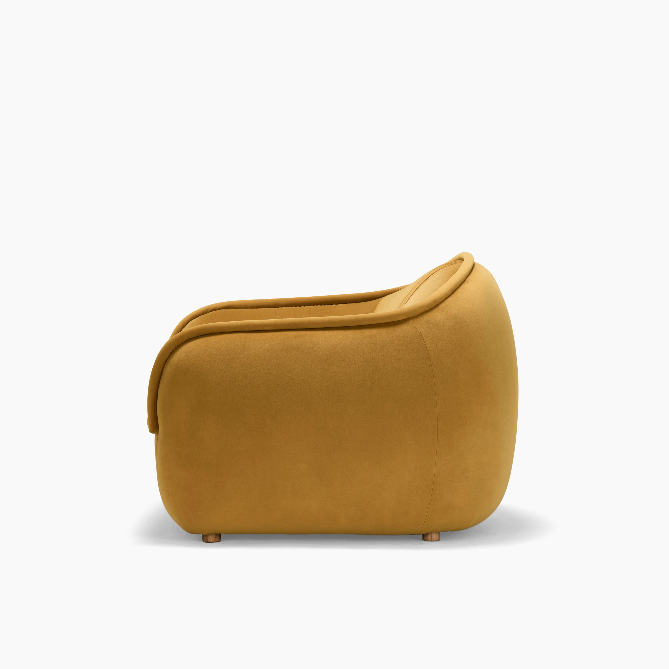 Tubo Chair in Malibu Almond