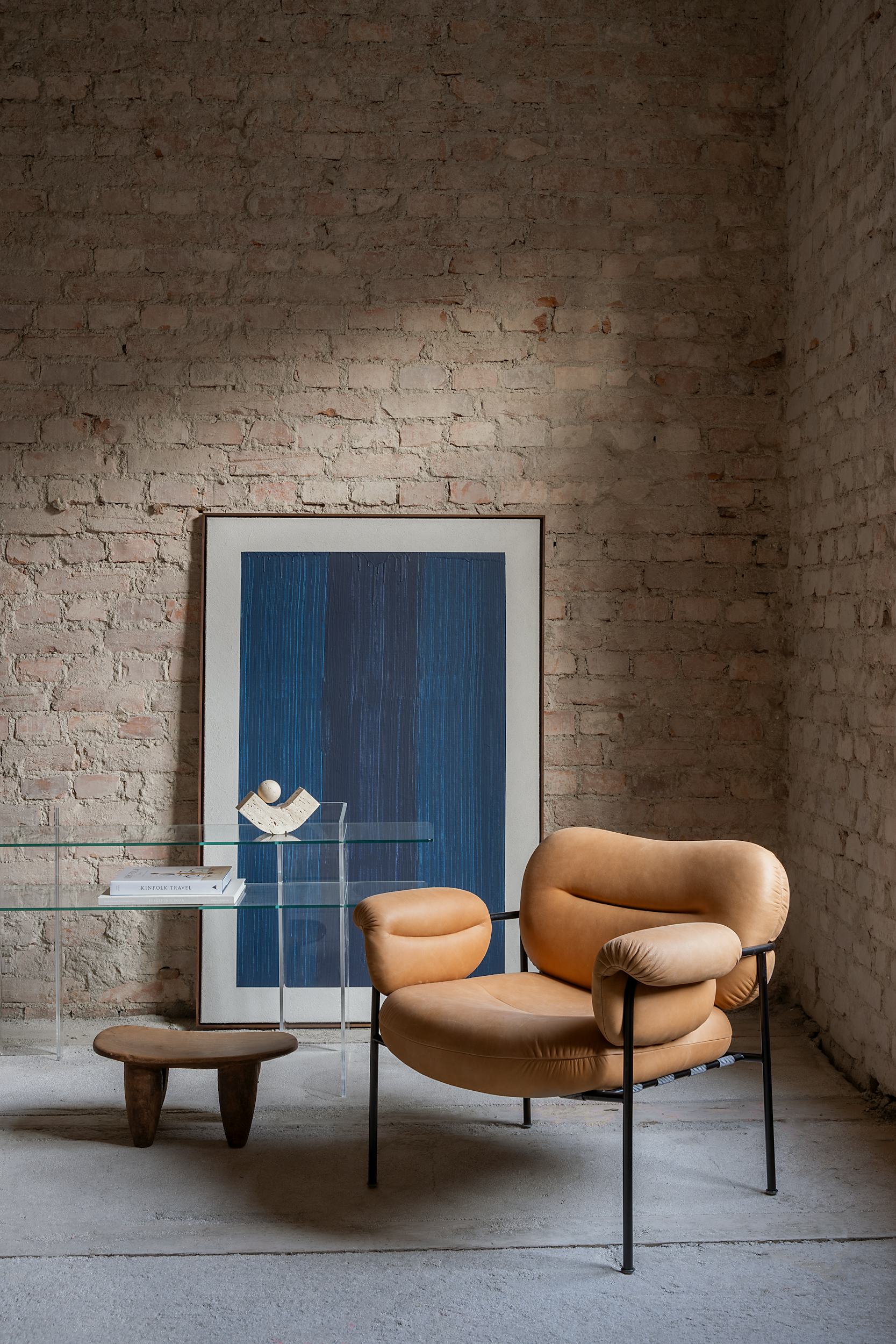 In discount stock armchairs