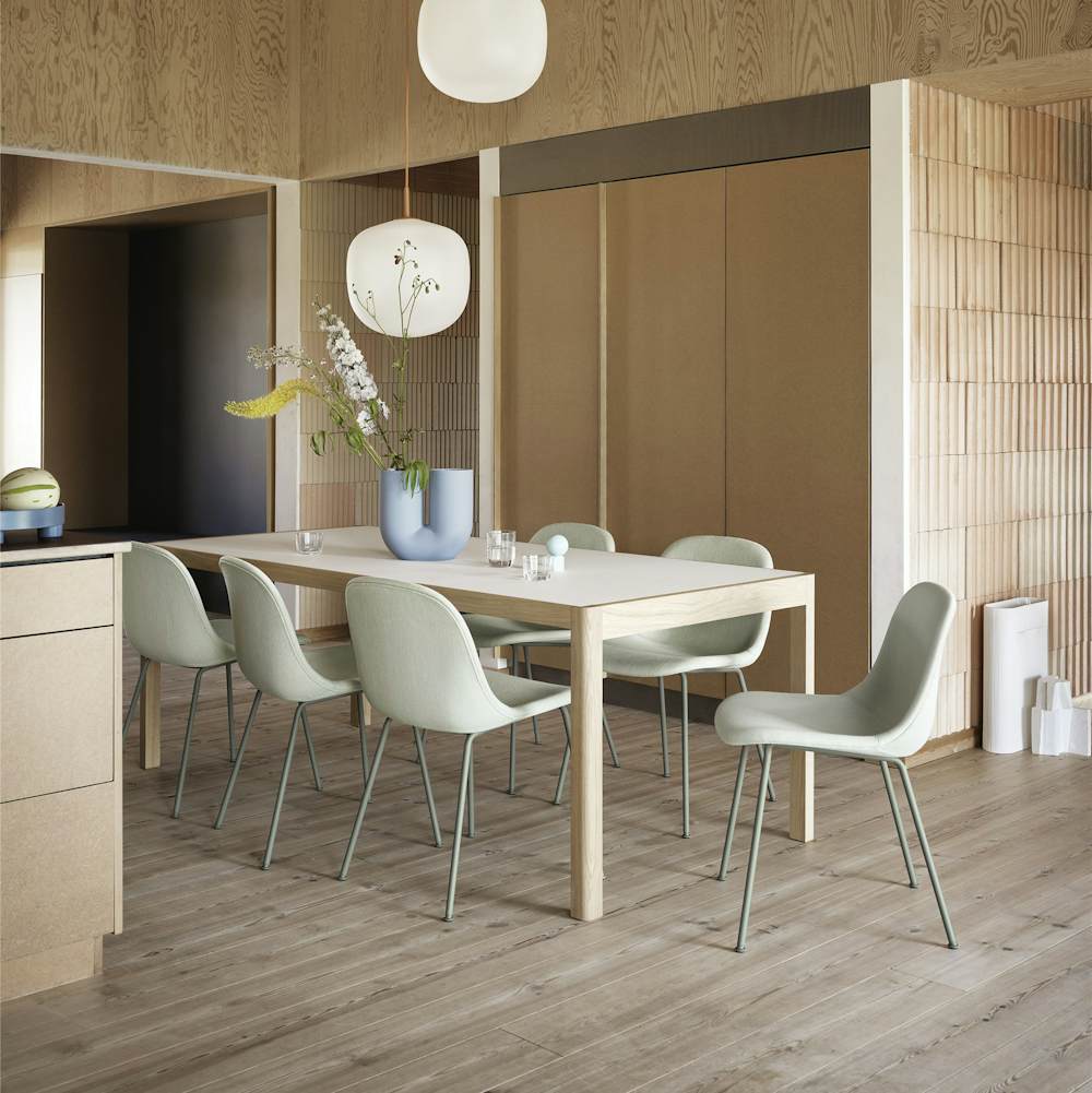 Workshop Table environmental image