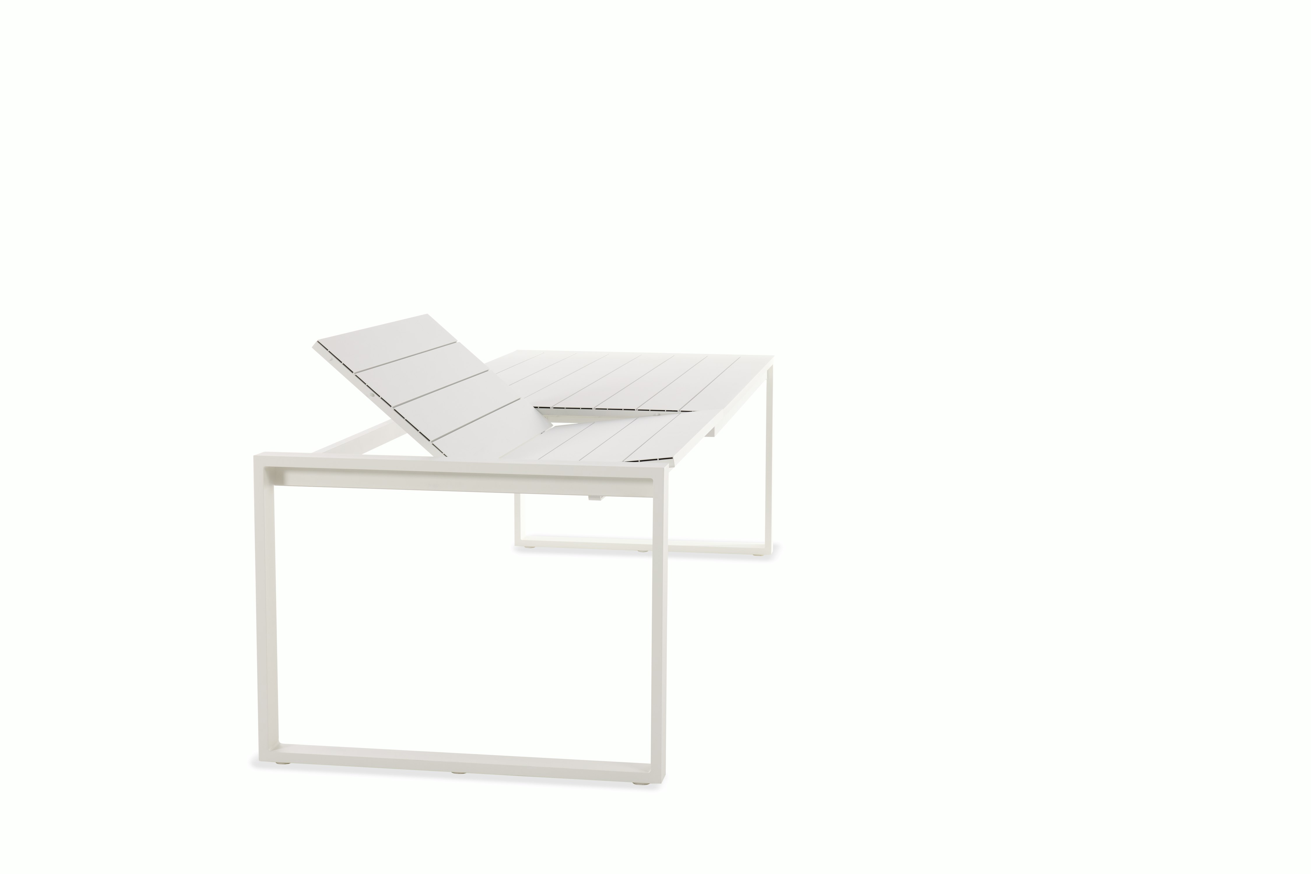 Eos Extension Dining Table