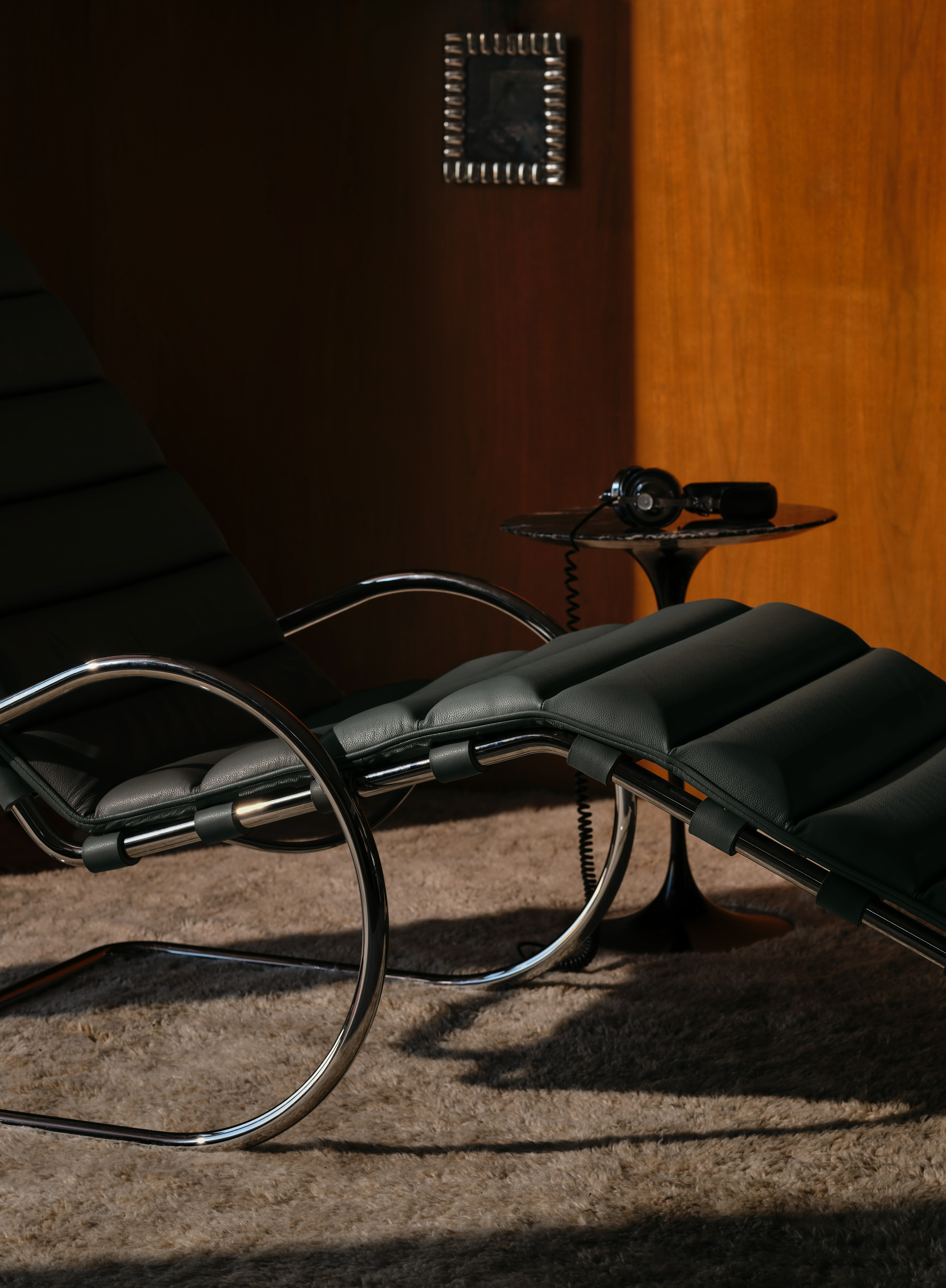 MR Adjustable Chaise Lounge