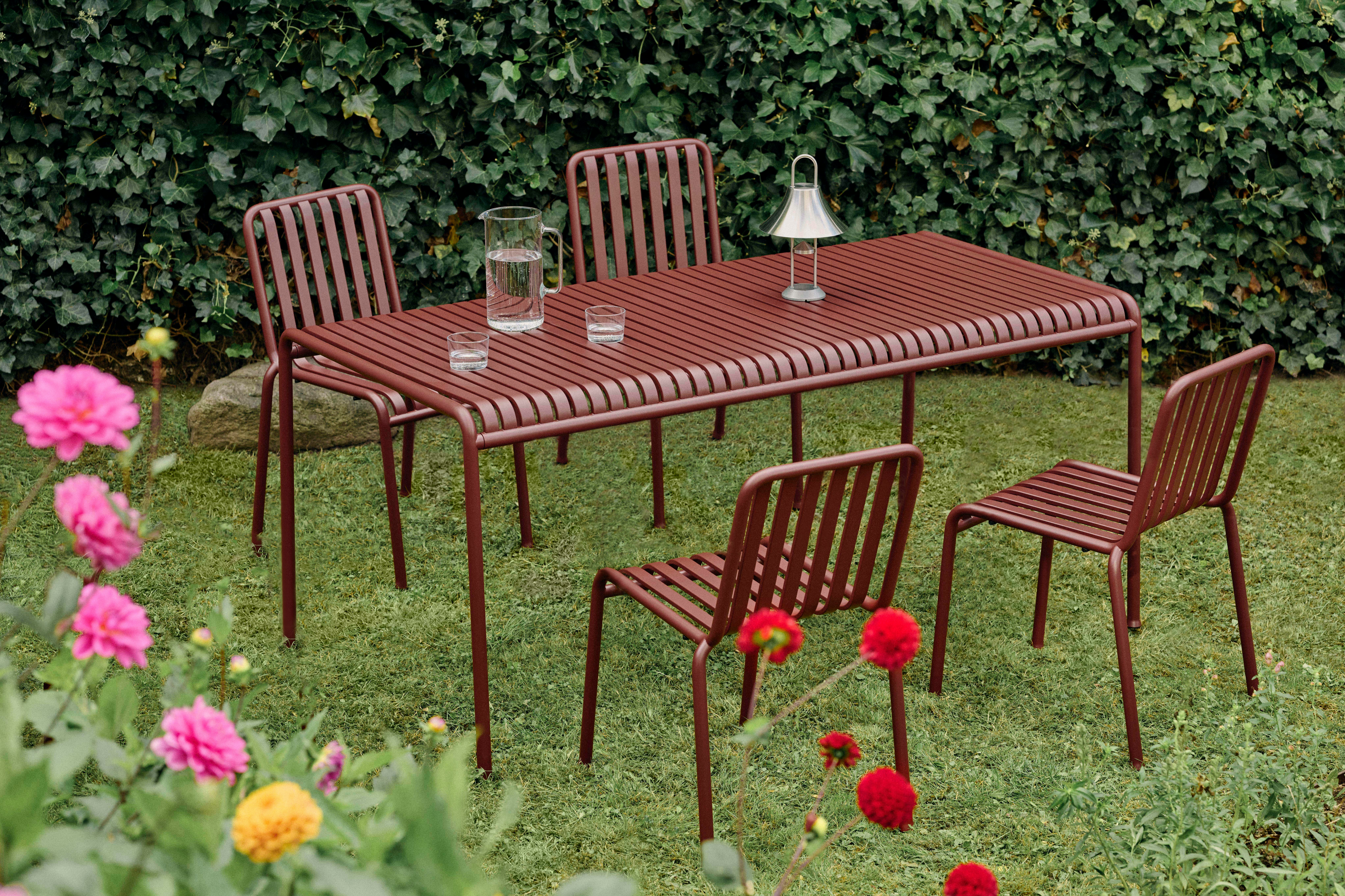 Palissade Dining Set