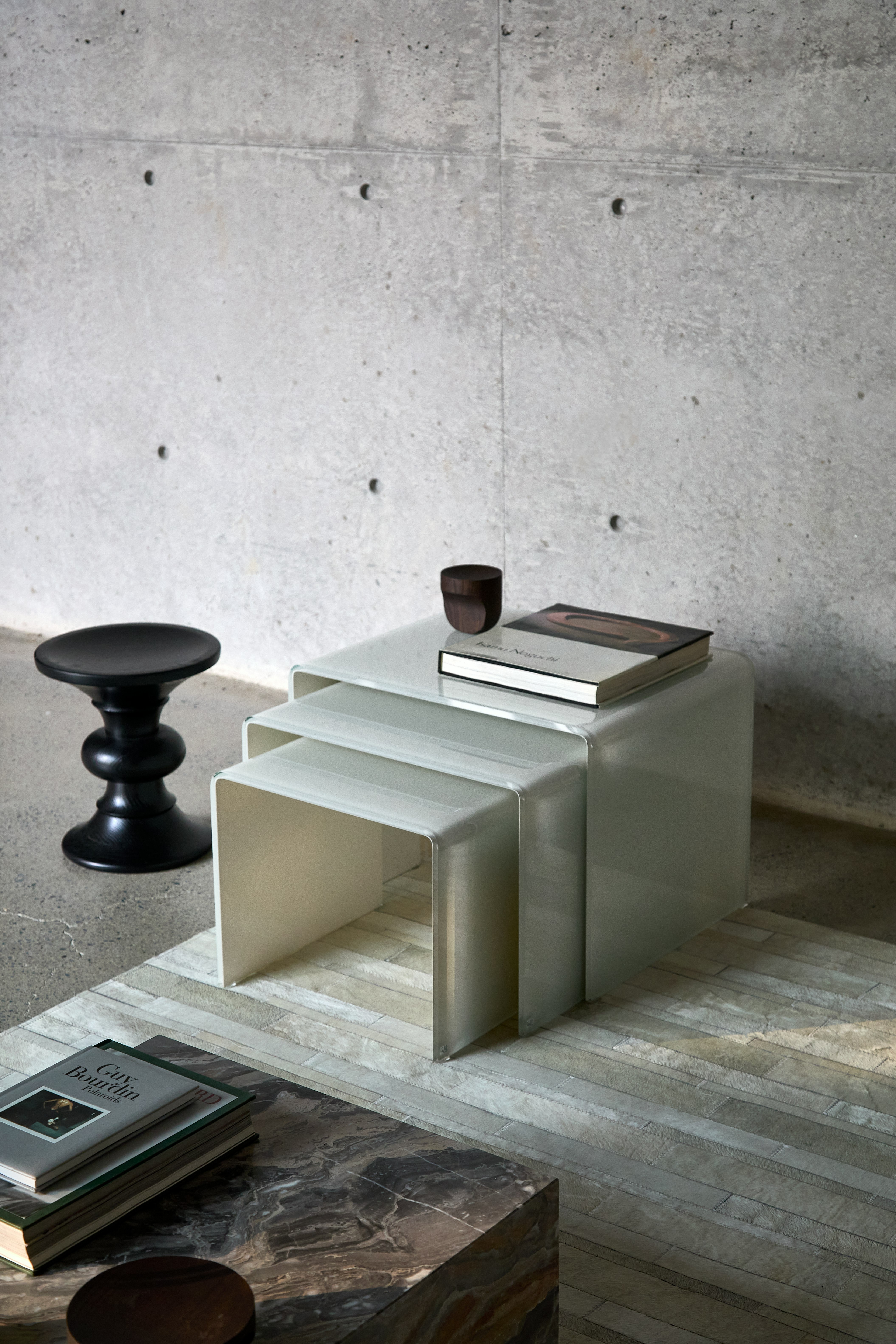 Curvi Nested Side Table