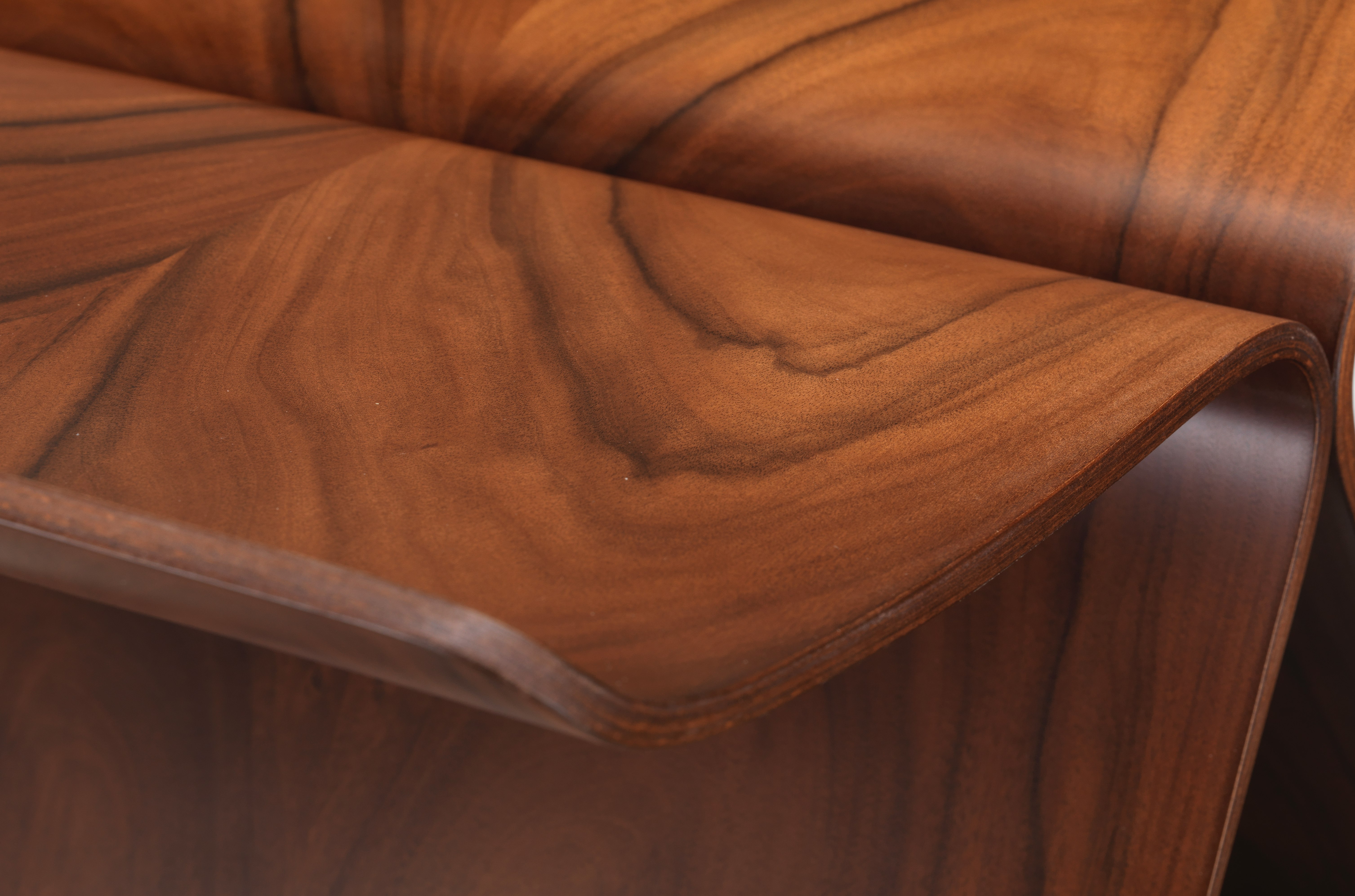 Yanagi Butterfly Stool in Palisander