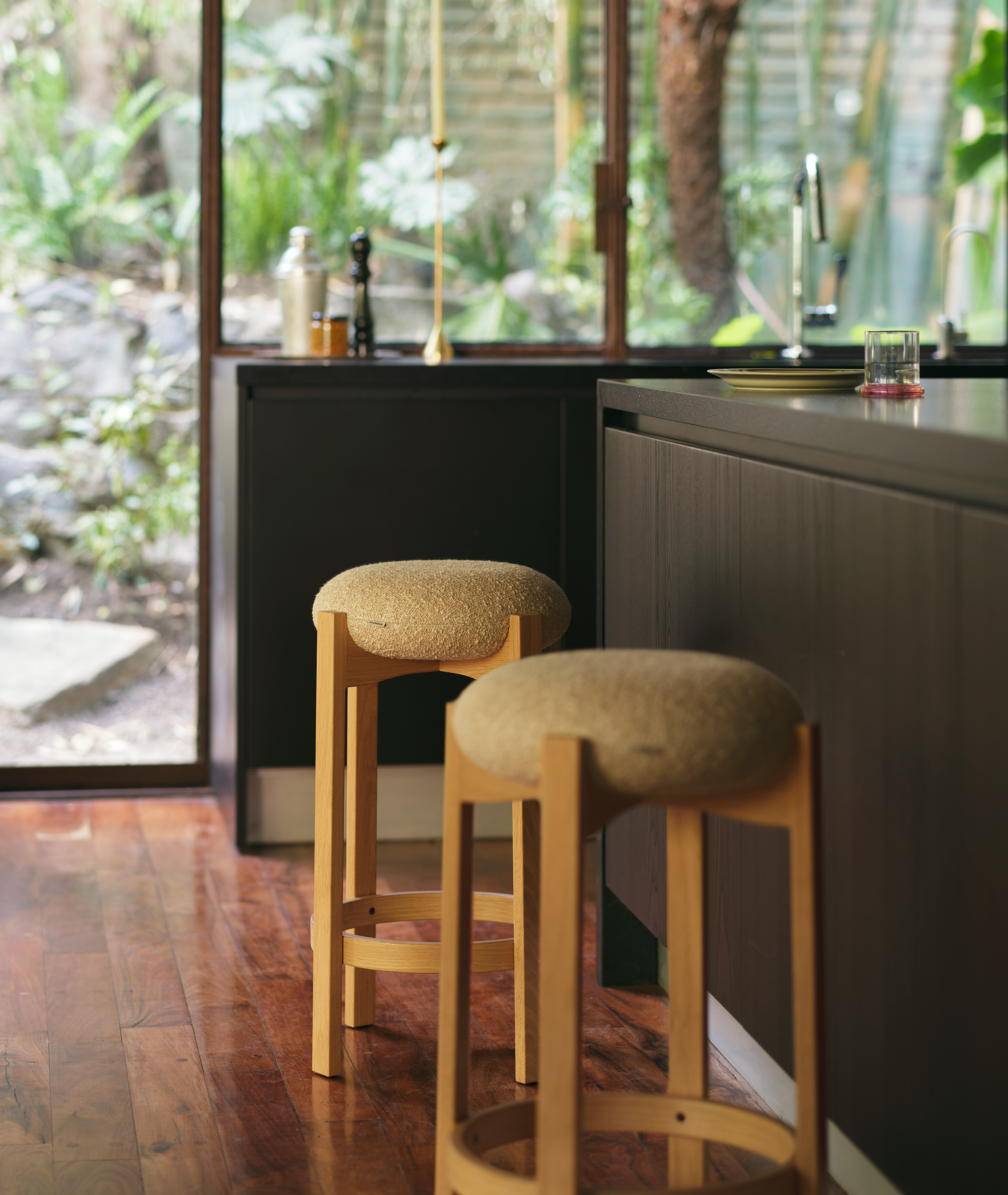 Pioneer Counterstool