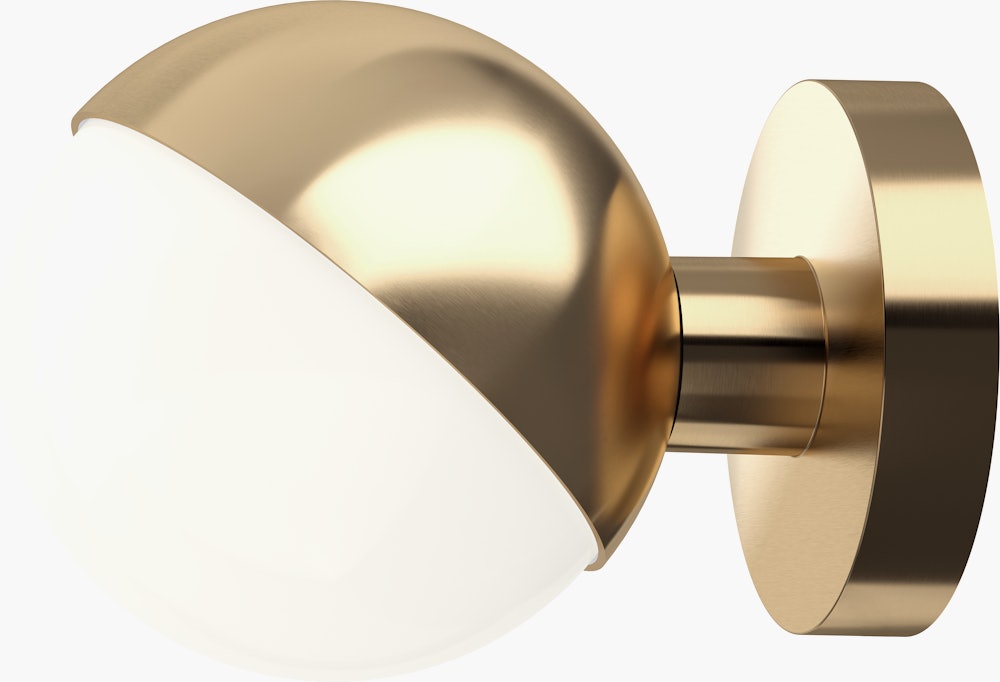 VL Studio Wall Lamp in brass