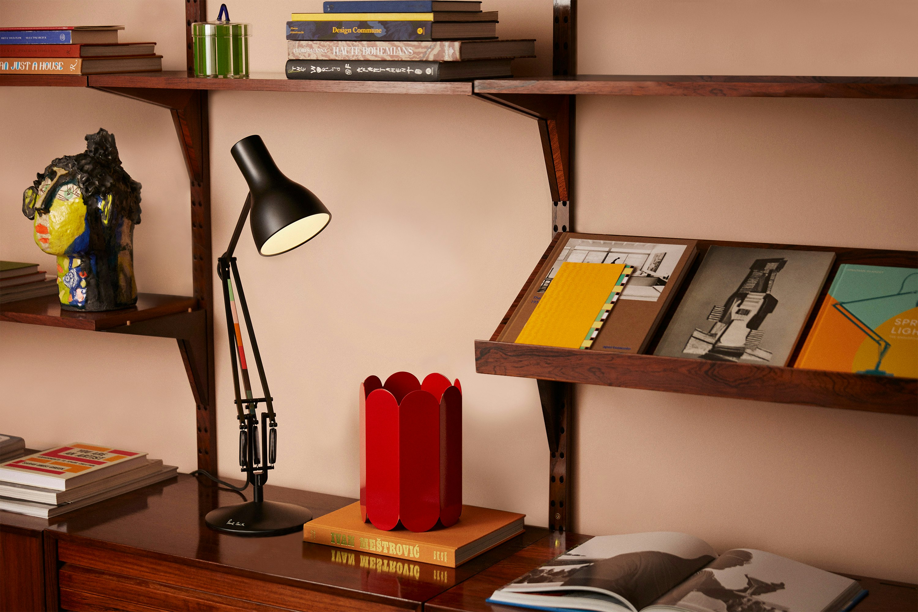 Type 75 Desk Lamp