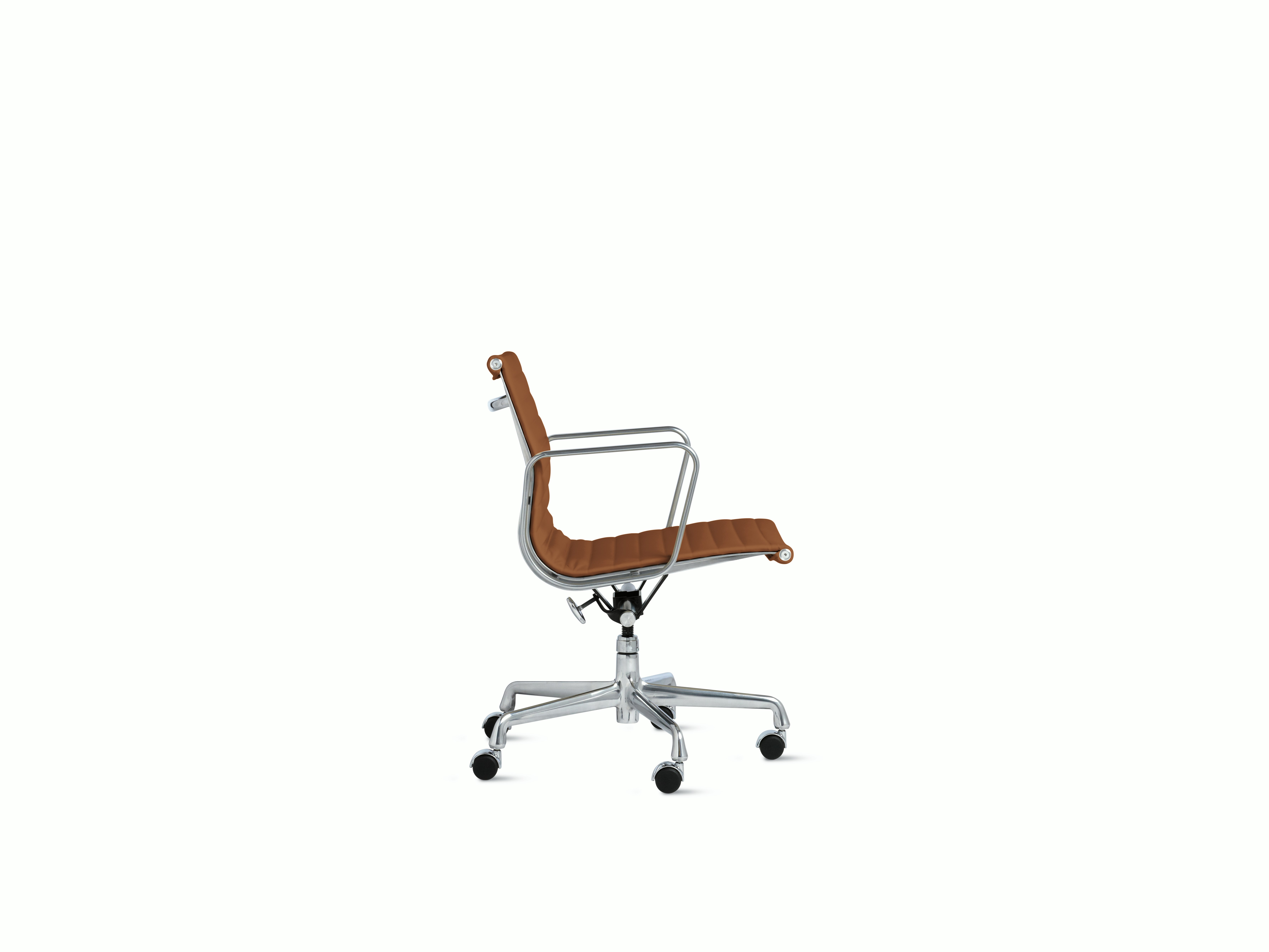 Eames Aluminum Group Management Chair