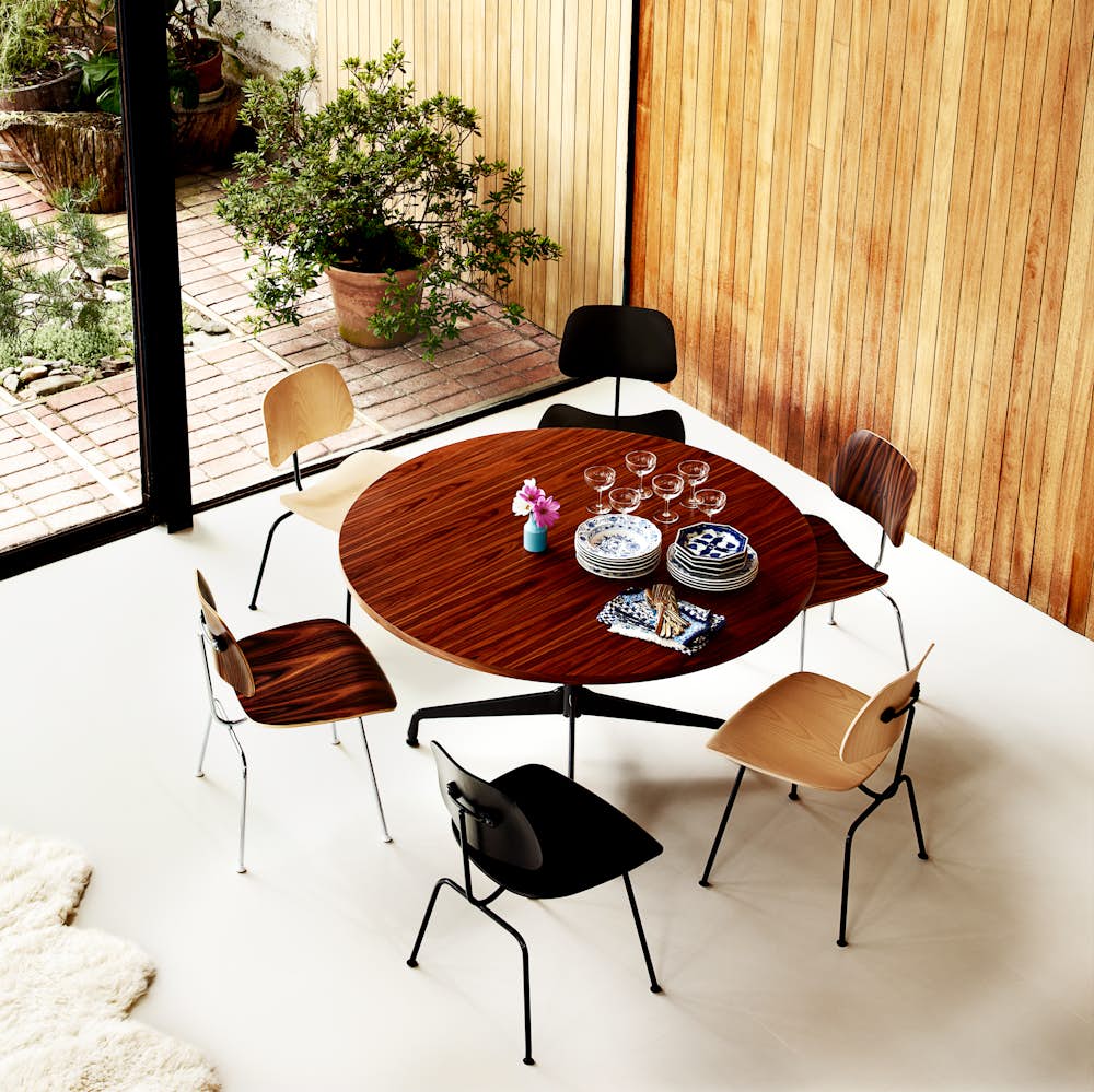 Eames Molded Plywood Dining Chair Metal Base