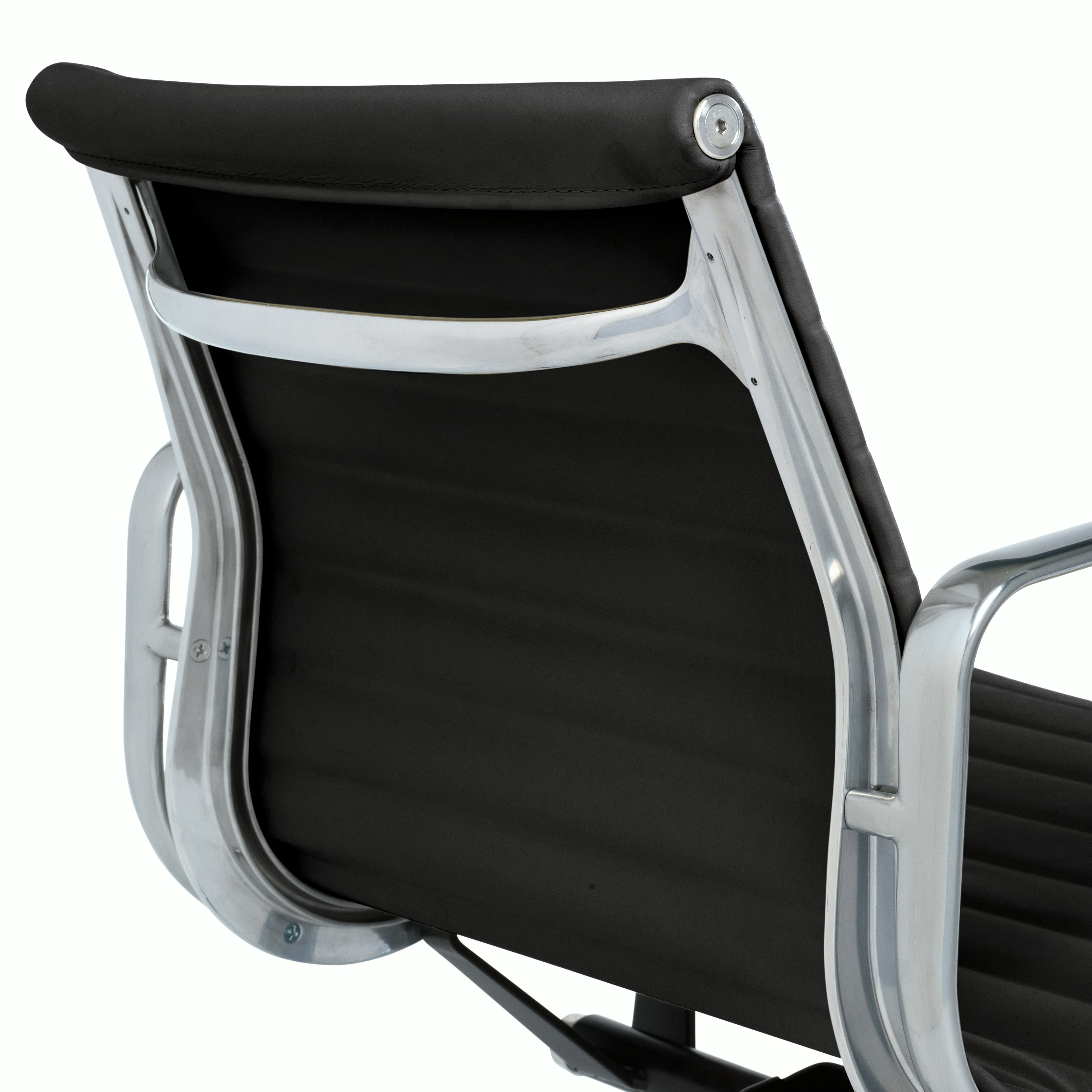 Eames Aluminum Group Chair, Management - Design Within Reach