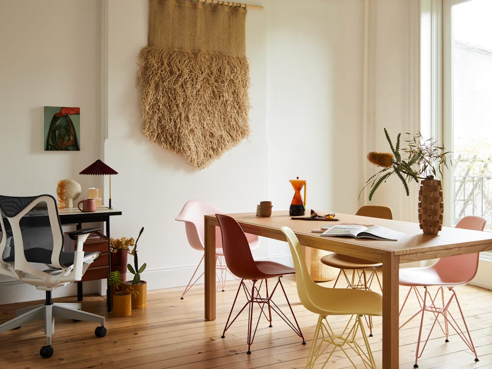 Doubleframe Table, HM x HAY Eames Shell Chairs