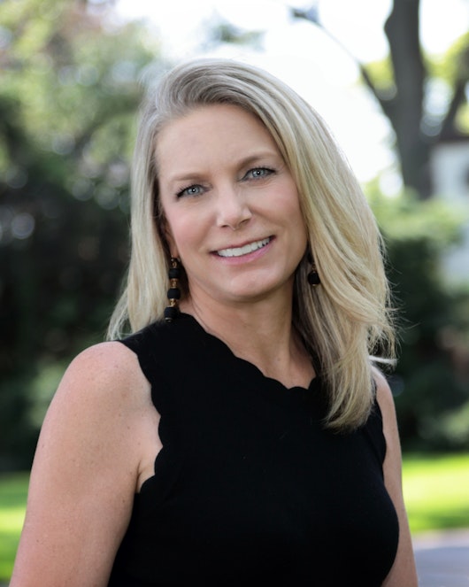 Portrait of Lisa Kro