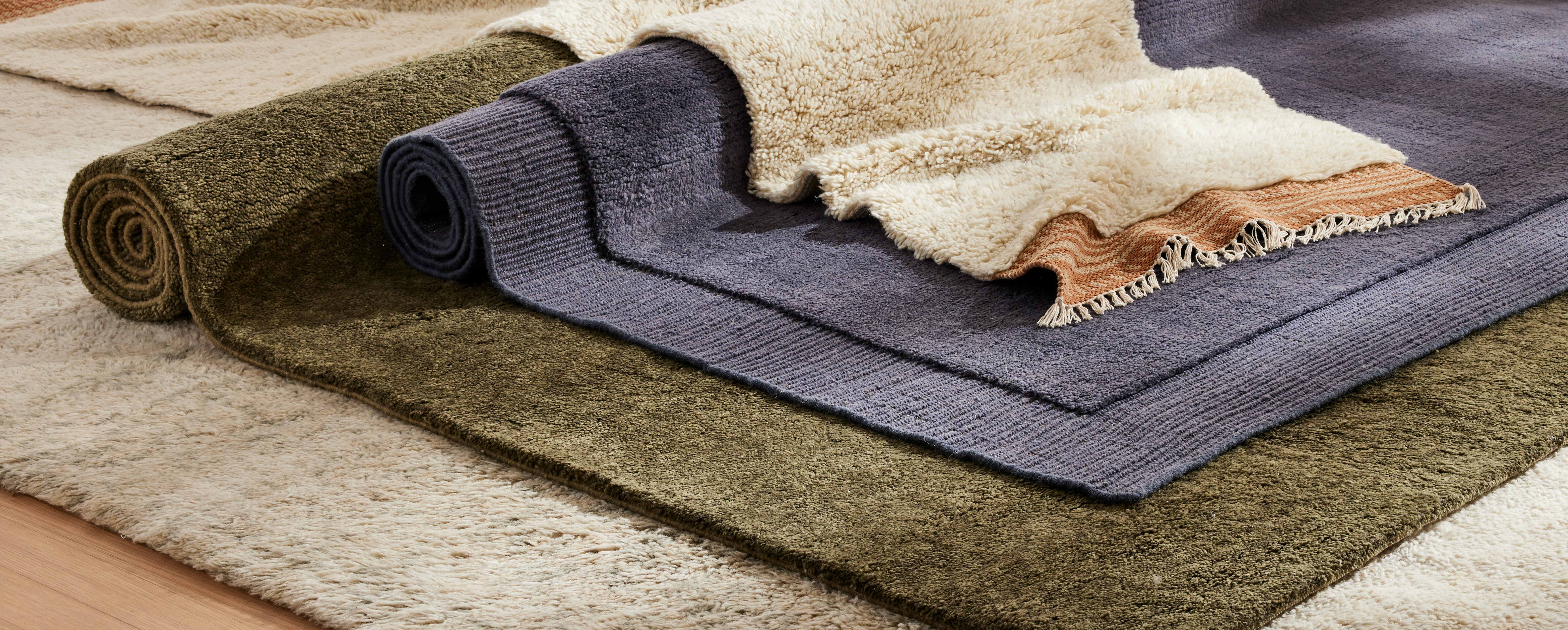 Isla Handloom Wool Rug