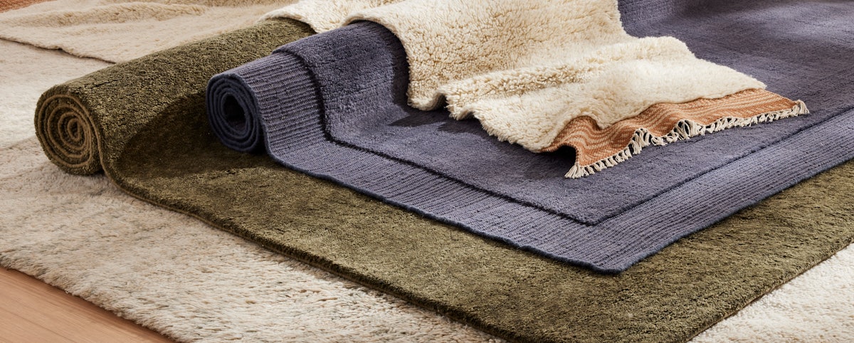 Isla Handloom Wool Rug – Design Within Reach