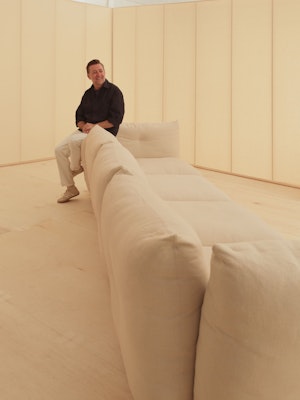 Perron Pillo Sofa 