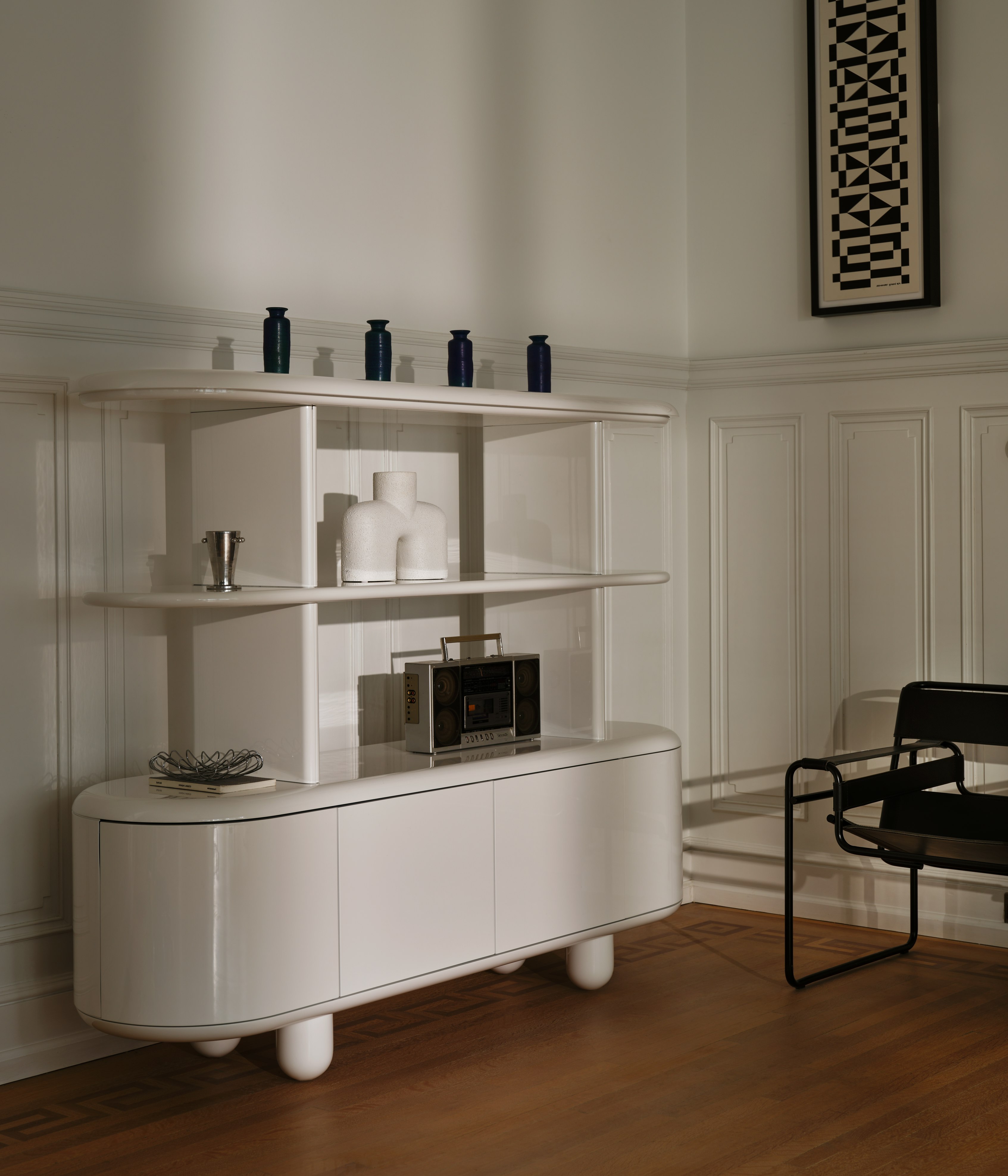 Explorer 184 Cabinet