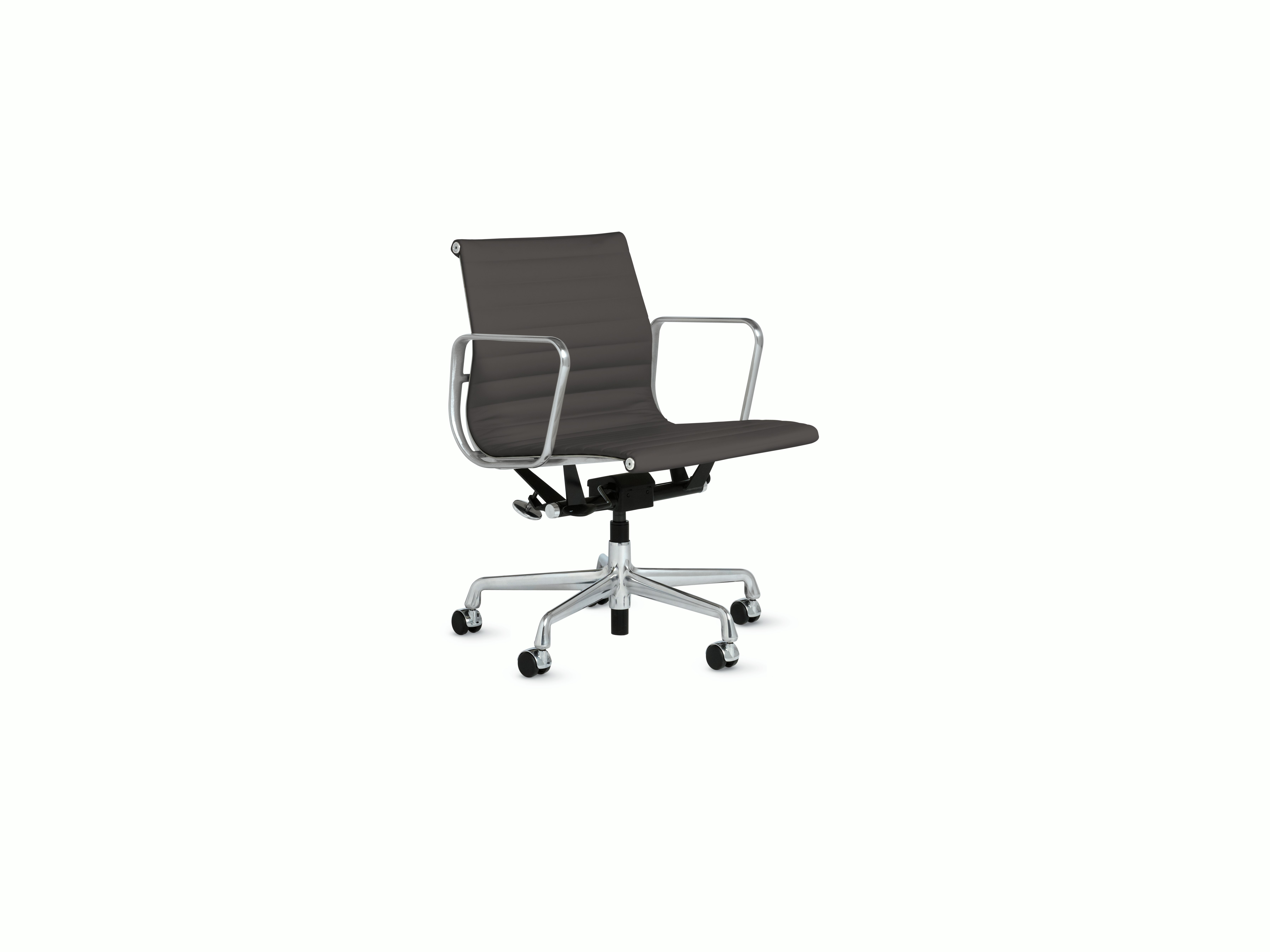Eames Aluminum Group Management Chair with Pneumatic Lift