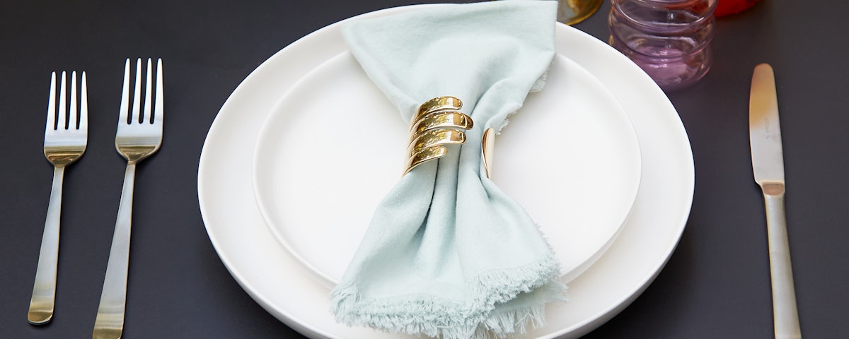 Essential Dinner Napkins - Set of 4