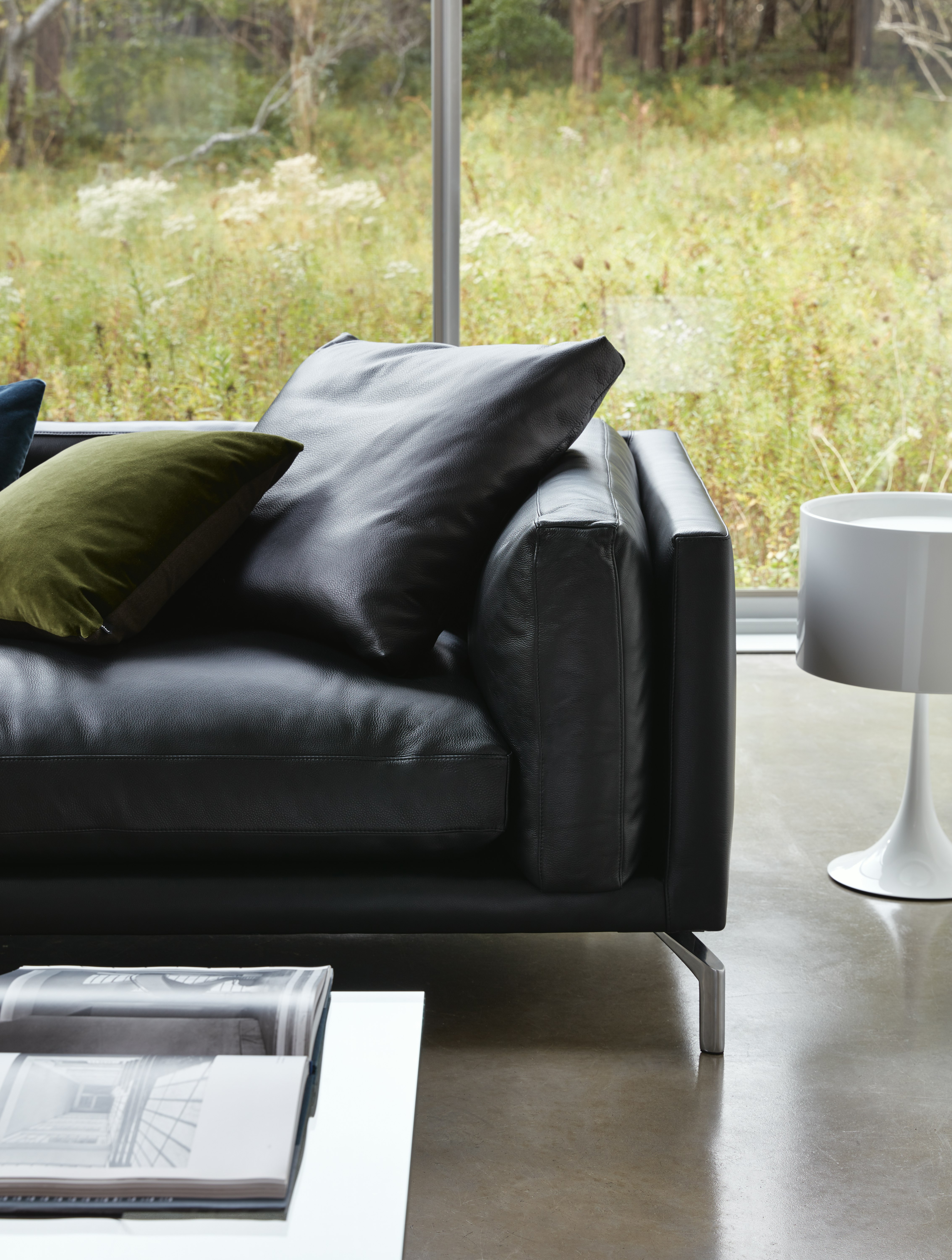 Como 92 Sofa Detail