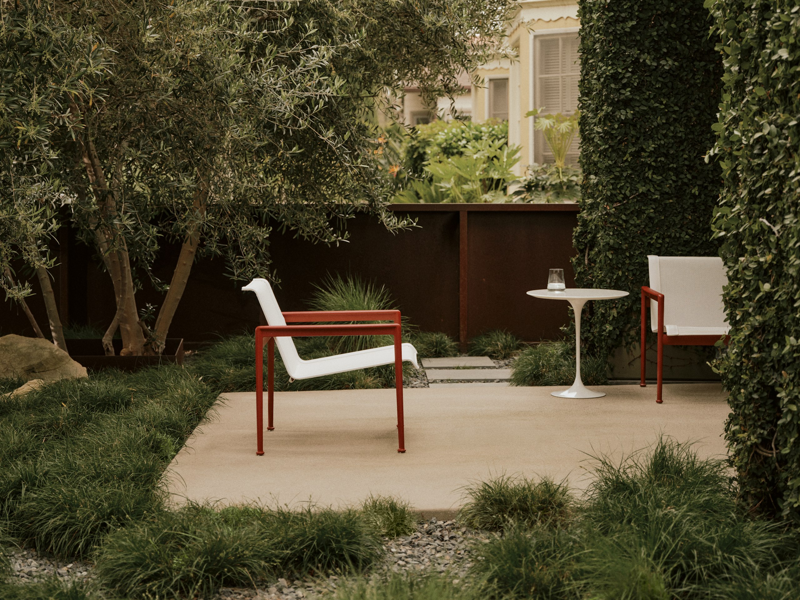1966 Lounge Chair in Red and White