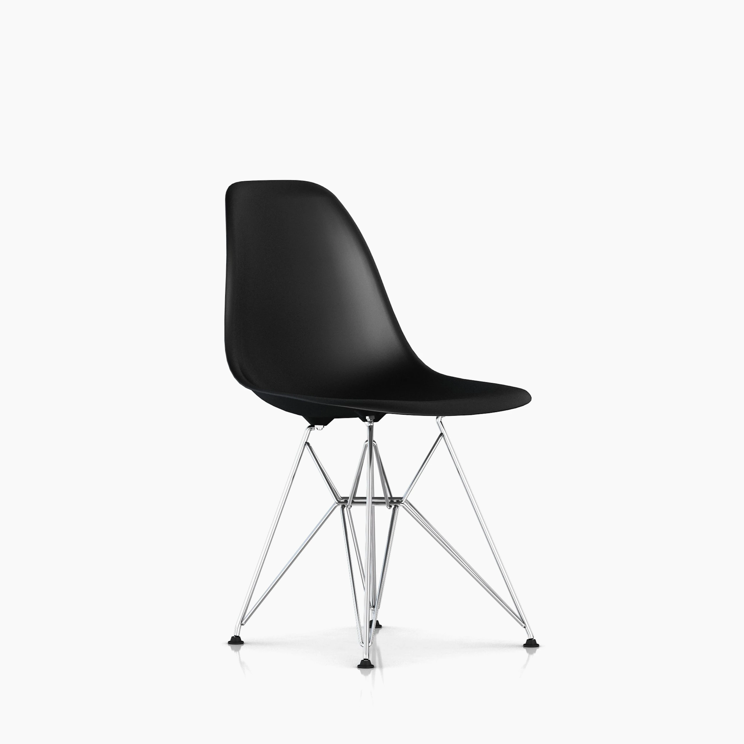 Front angled view of Eames Molded Plastic Side Chair