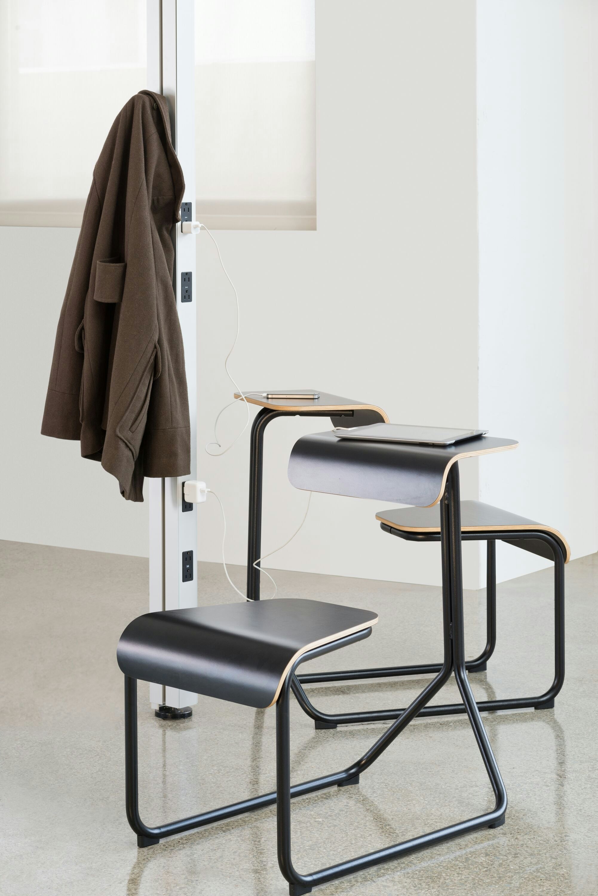 Toboggan® Chair Desk Knoll