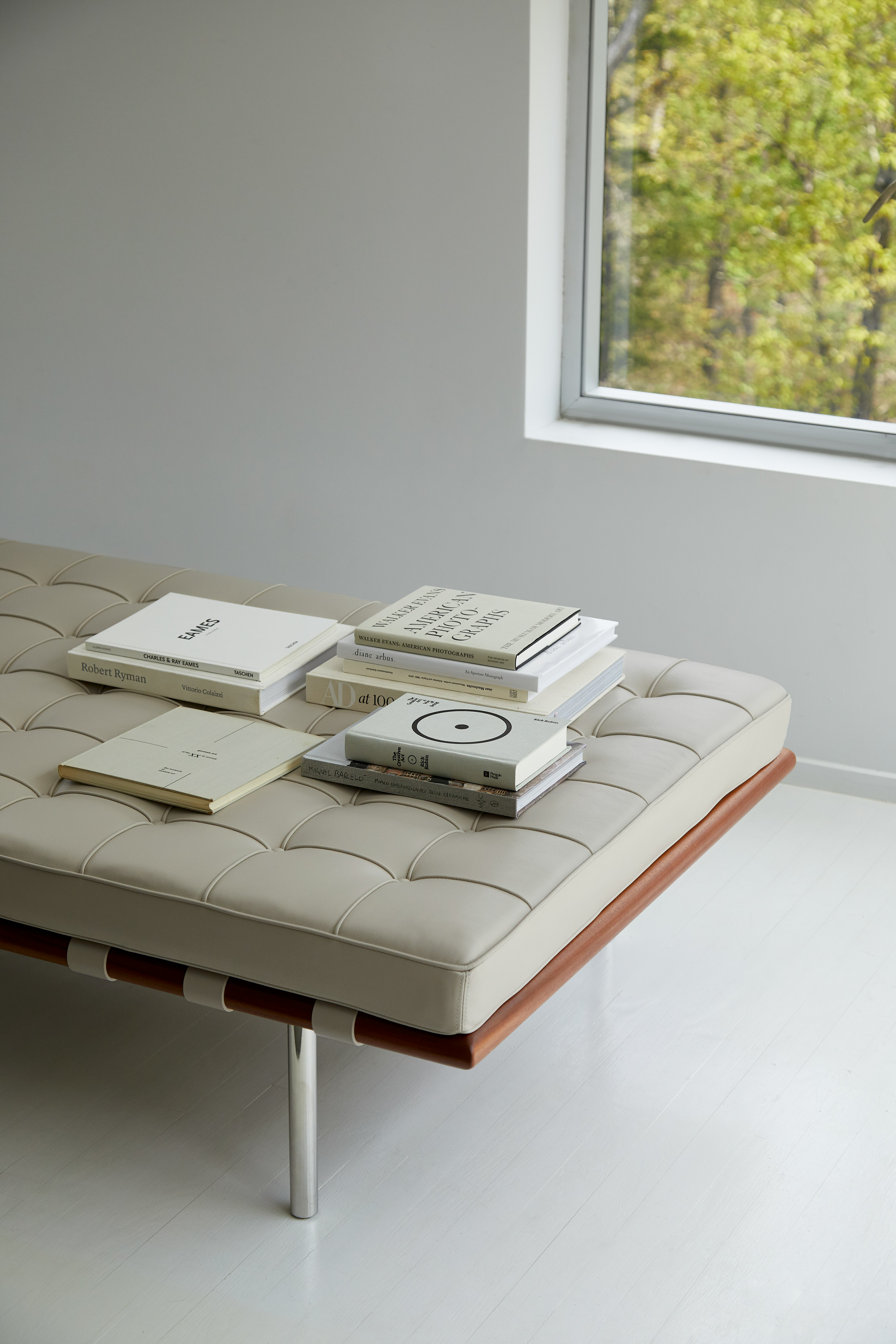 Barcelona&reg; Couch