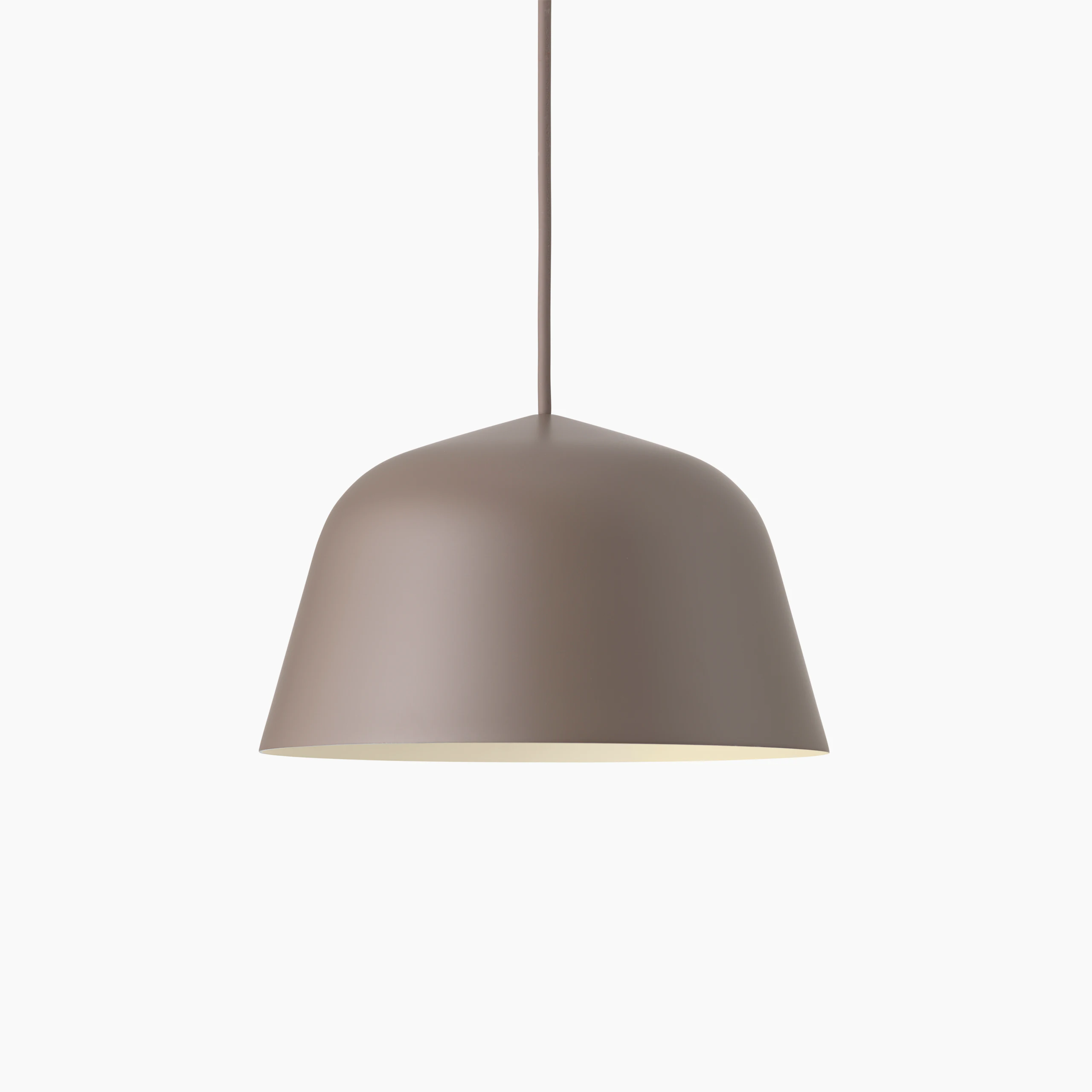 Ambit 25 taupe Muuto 5000x5000 hi res