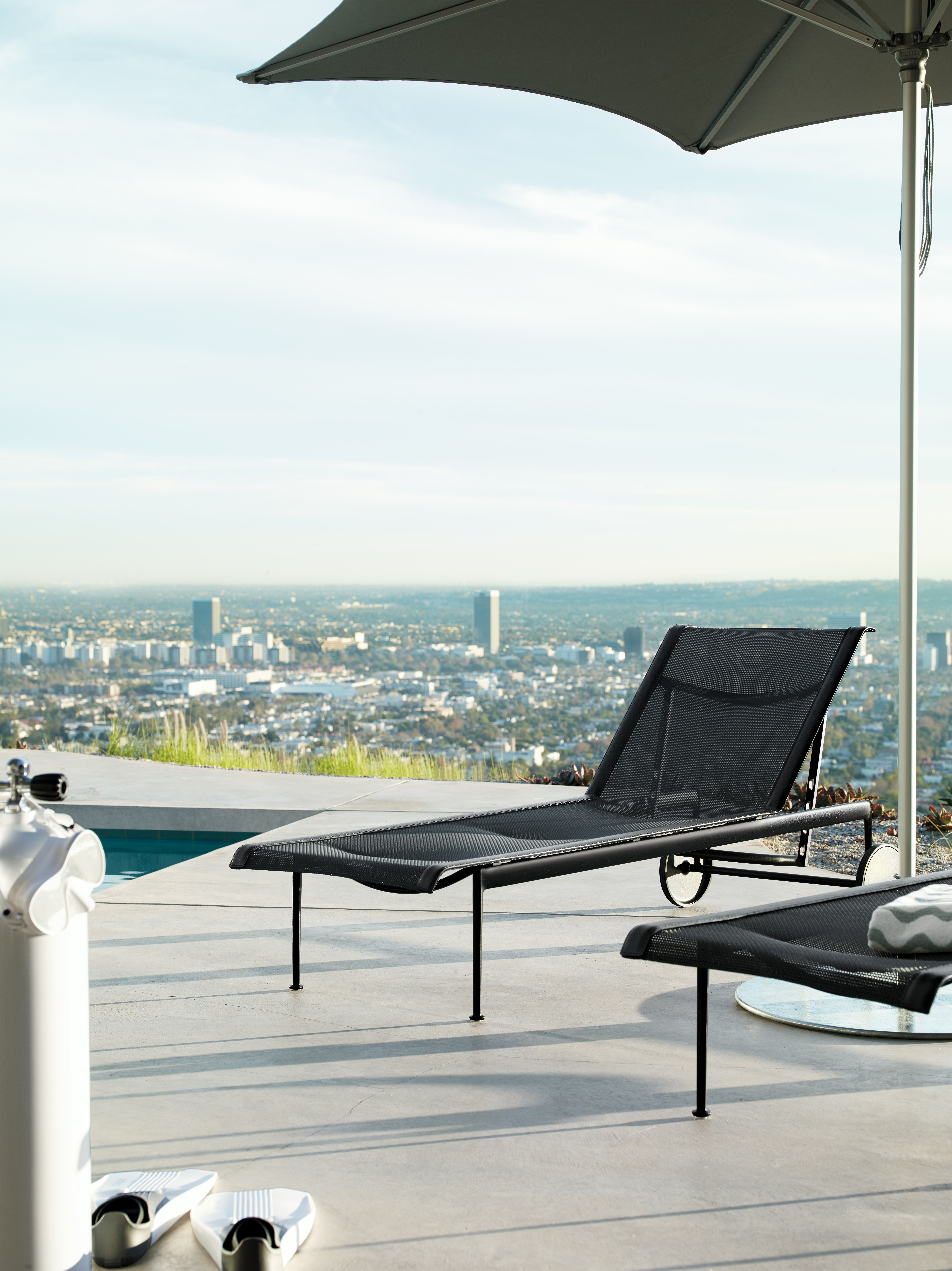 1966 Collection Adjustable Chaise