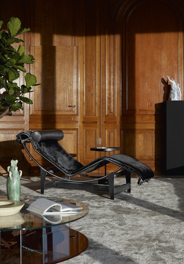 LC4 Chaise Lounge