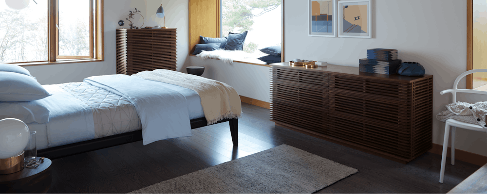 Line Wide Dresser