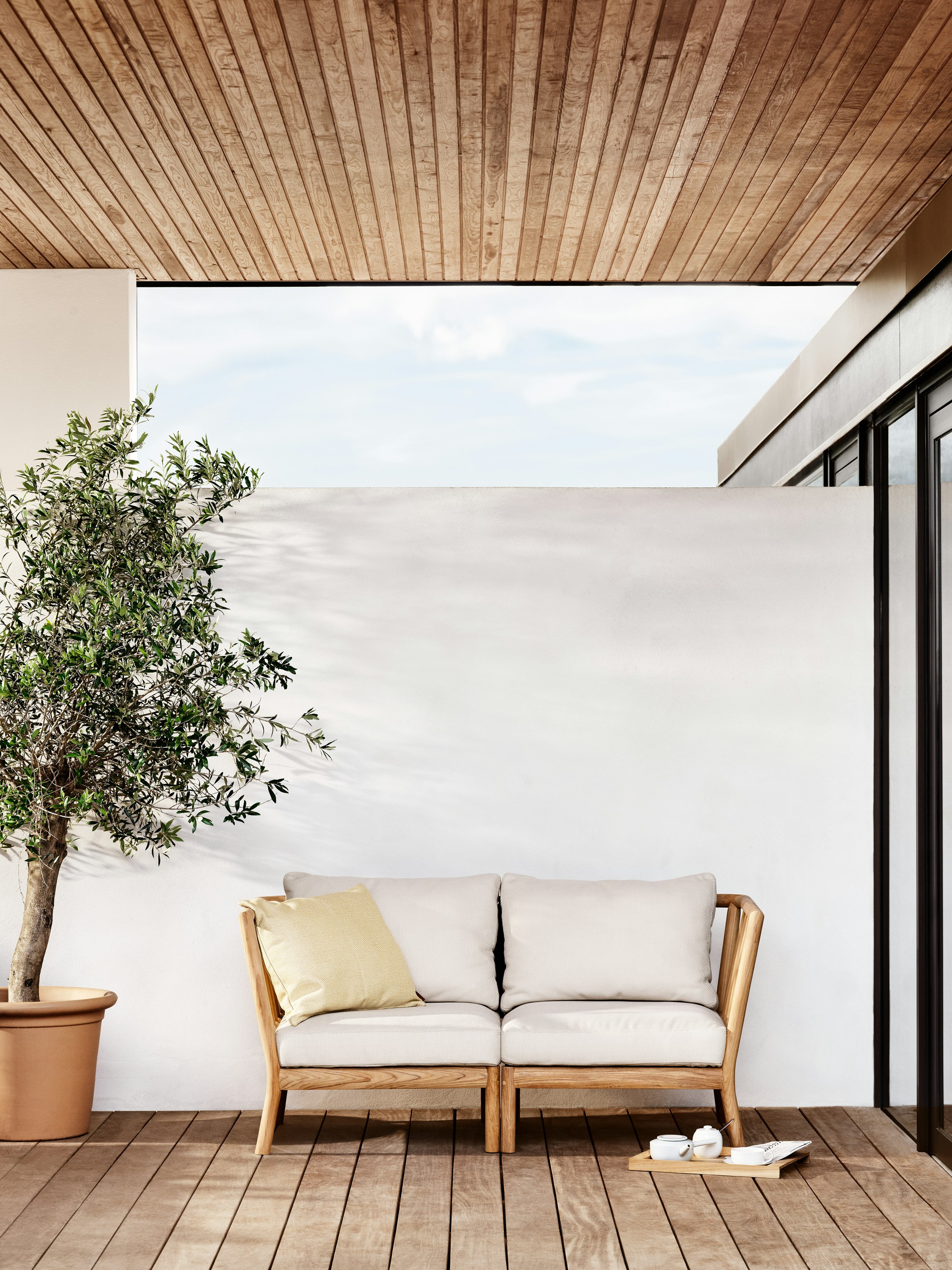 Tradition Outdoor End Seat Module