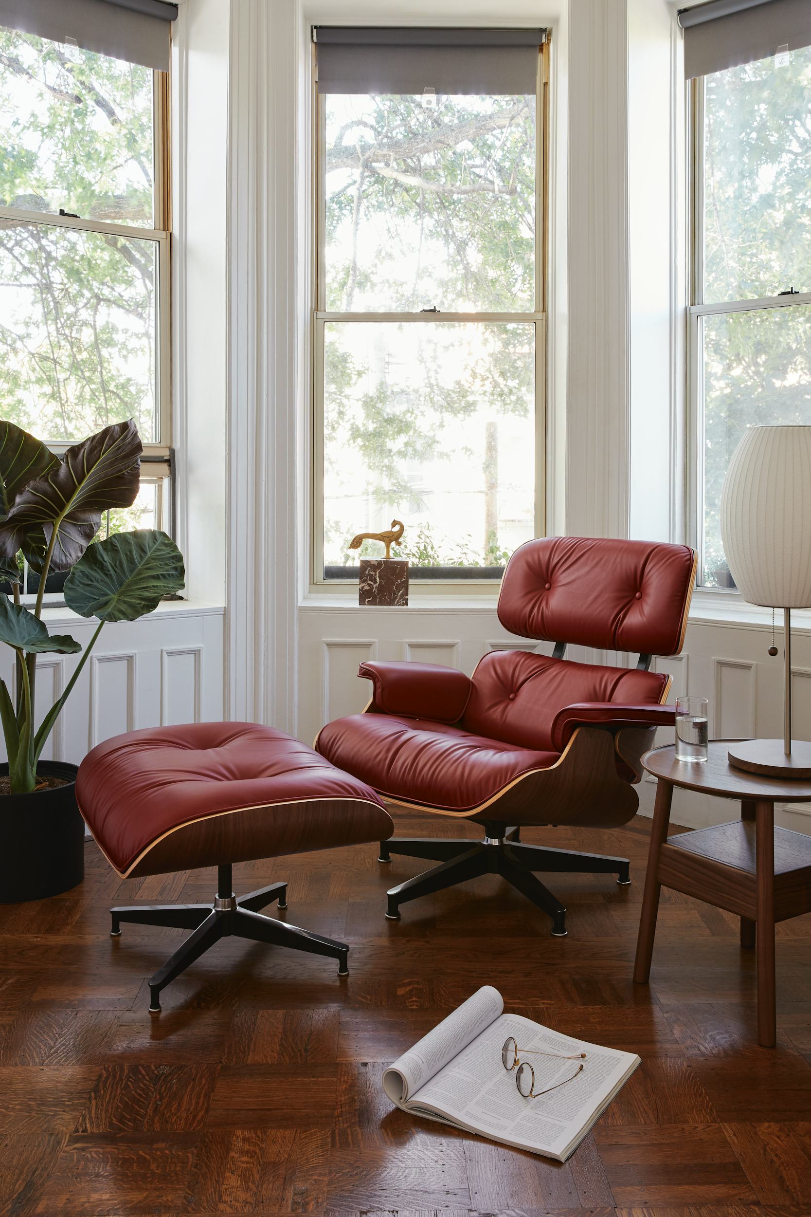 Herman Miller Eames Lounge Chair, Standard in Peat | Fabric
