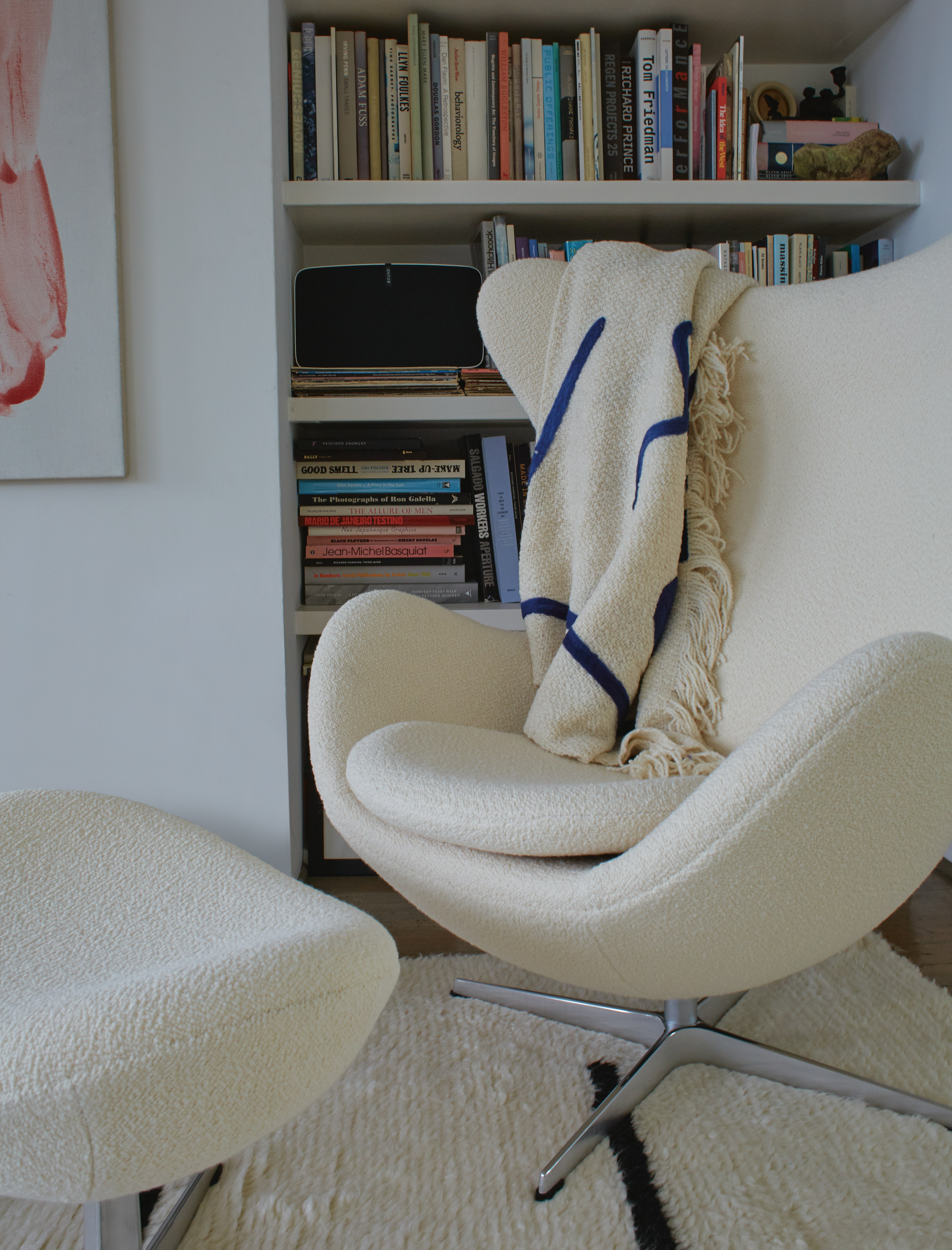 dwr egg chair