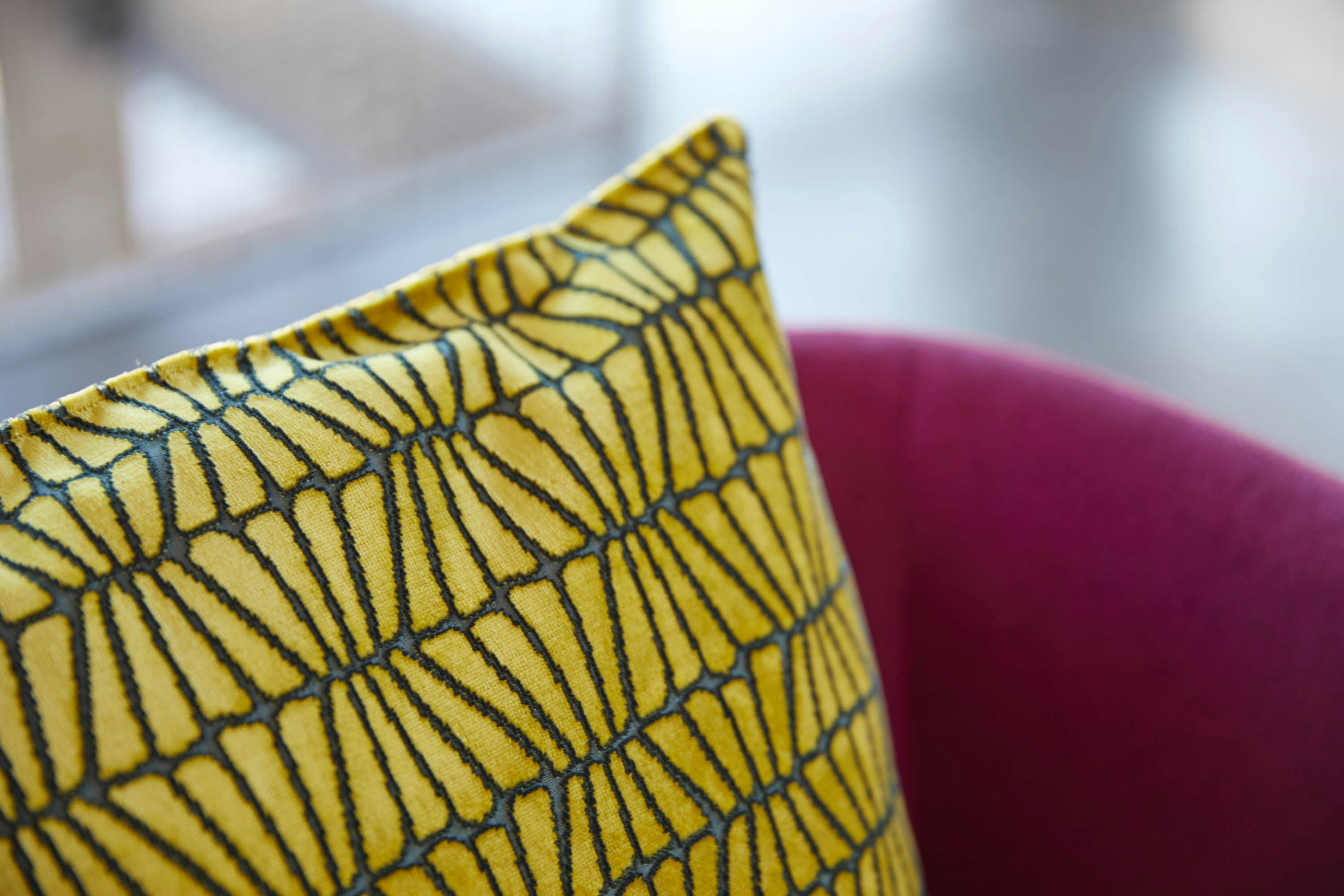 rockwell unscripted lounge throw pillow detail knolltextiles firefly fennel
