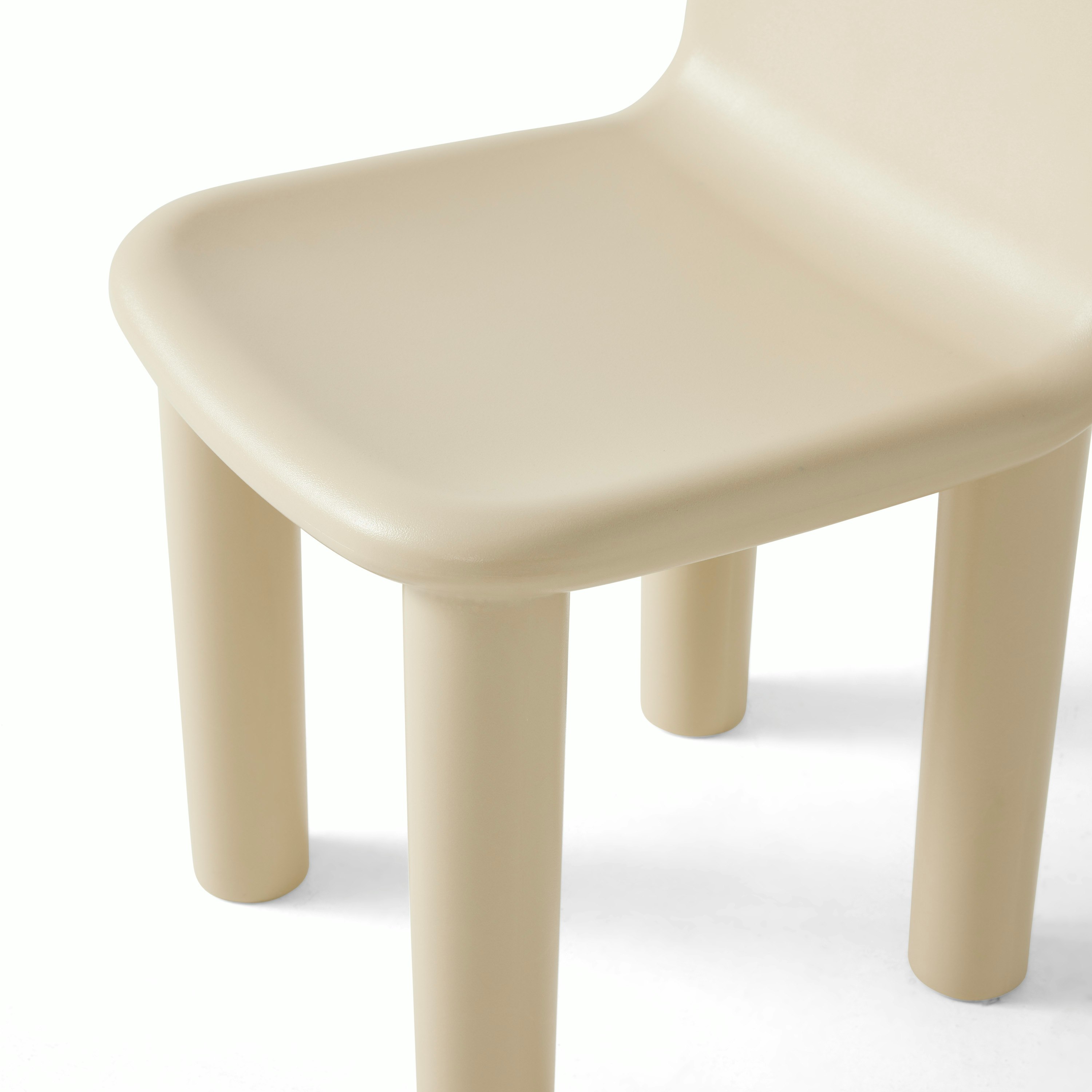 Arch Outdoor Dining Chair in Pebble