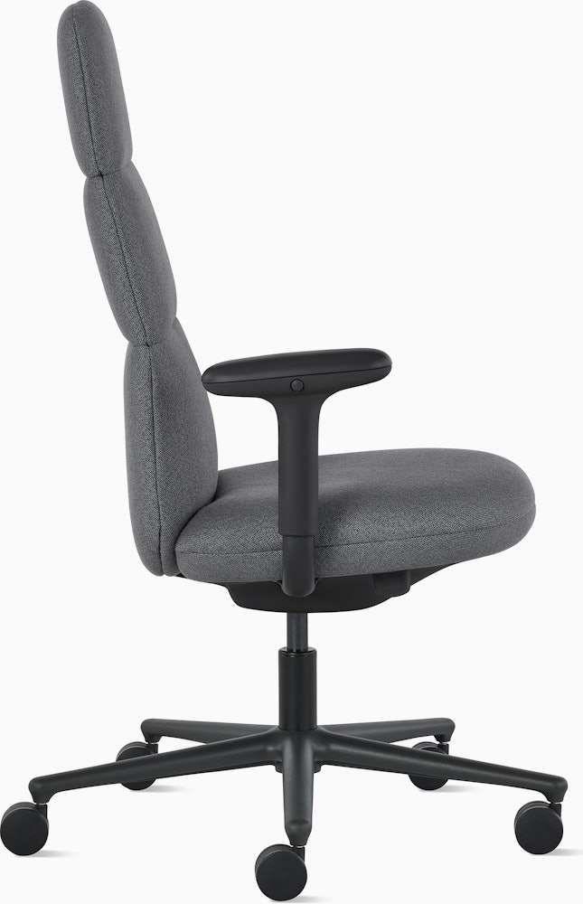 Side view of a high-back Asari chair by Herman Miller in dark grey with height adjustable arms.
