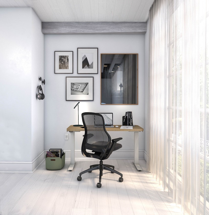 Hipso Adjustable Standing Desk 45" x 24" Knoll