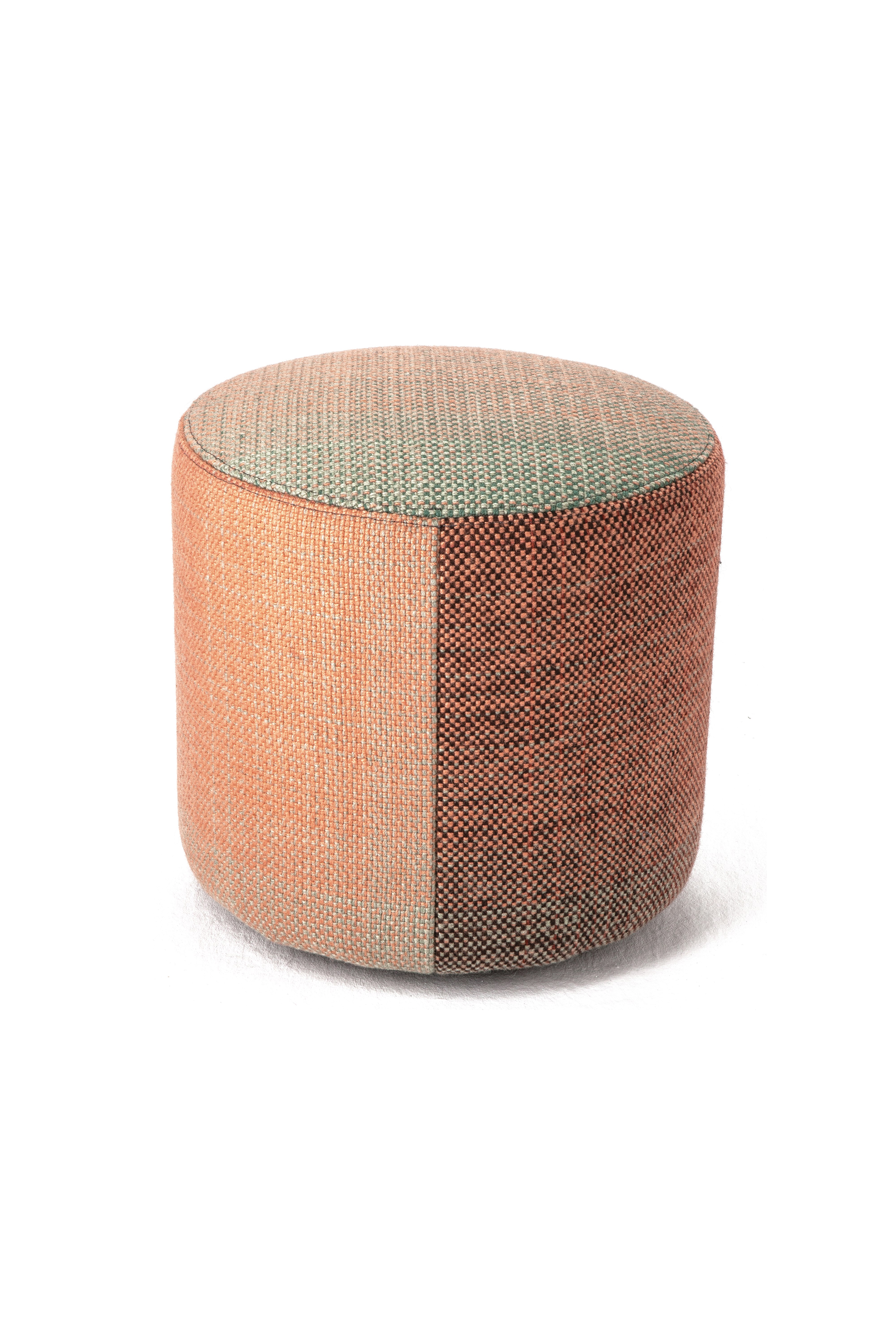 Shade Pouf 1B