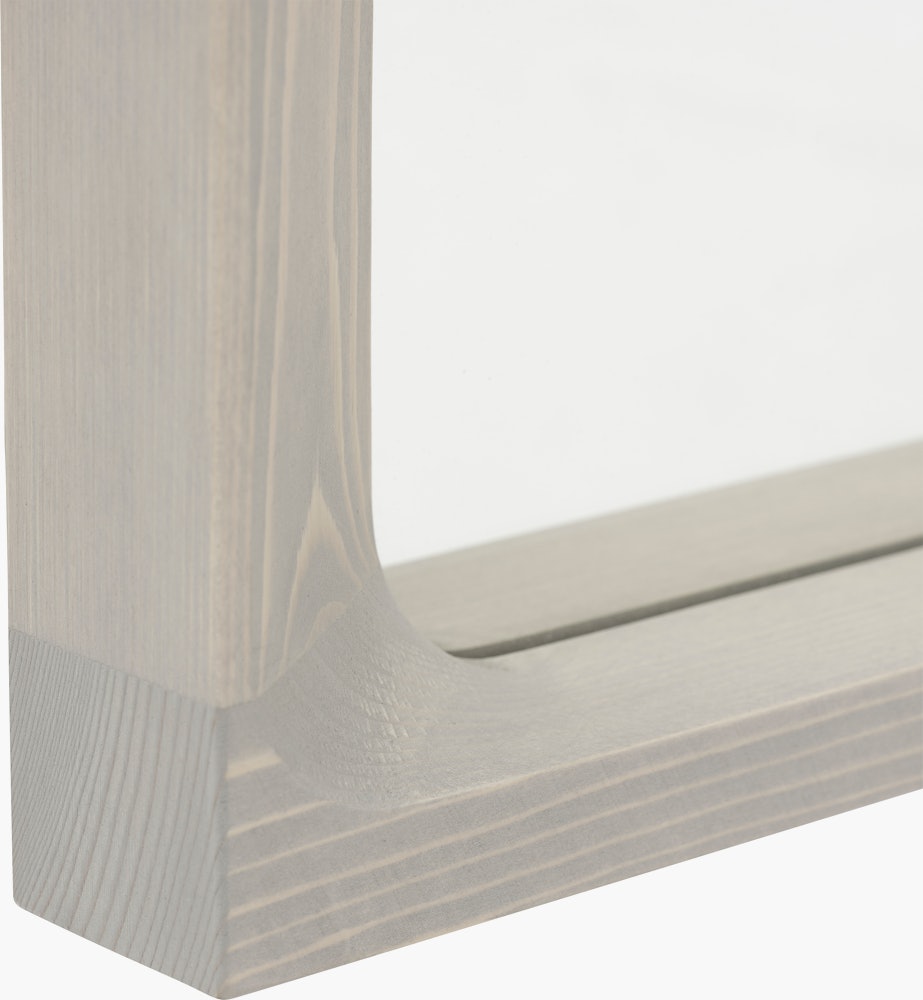 Arced mirror light grey detail