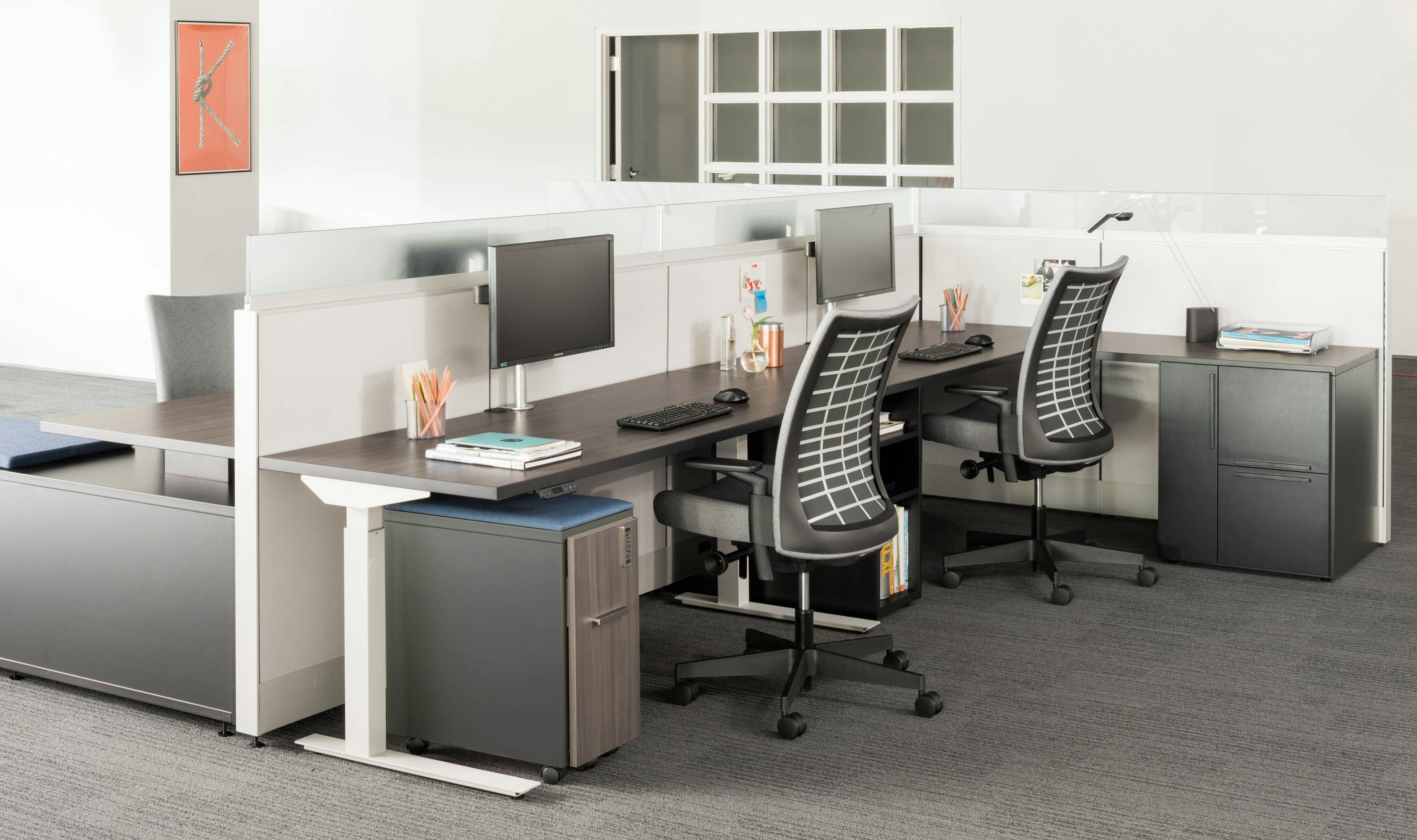 Tone™ Height-Adjustable Tables | Knoll