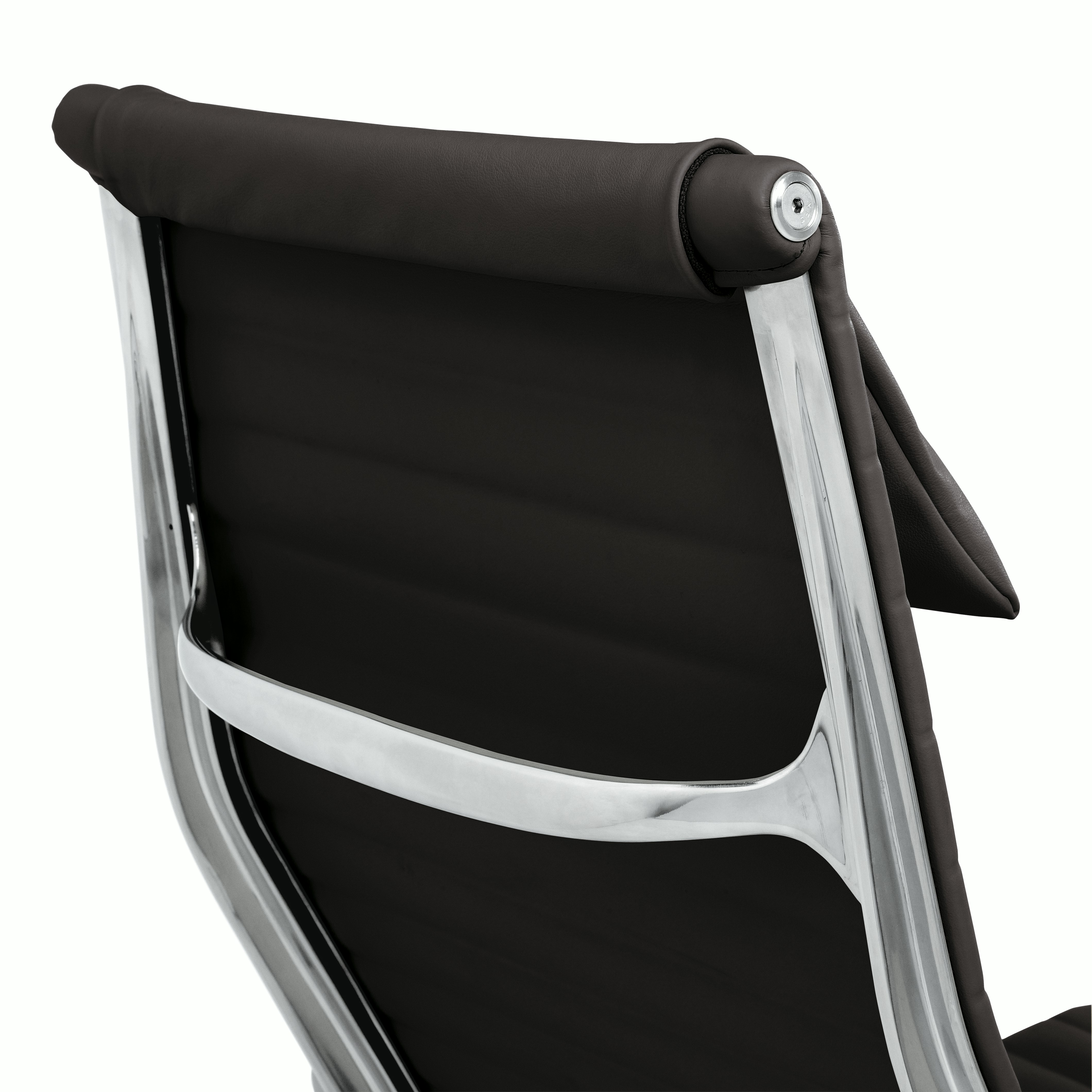 Eames Aluminum Lounge Chair 4 Star Base