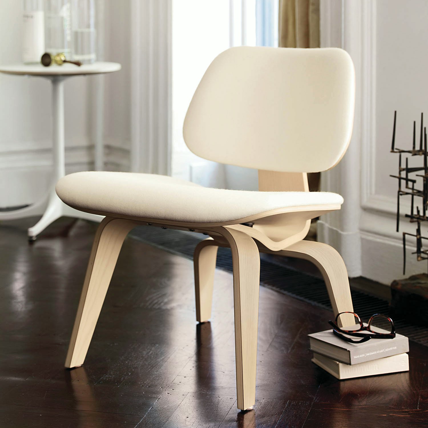 Eames Molded Plywood Lounge Chair Wood Base (LCW)