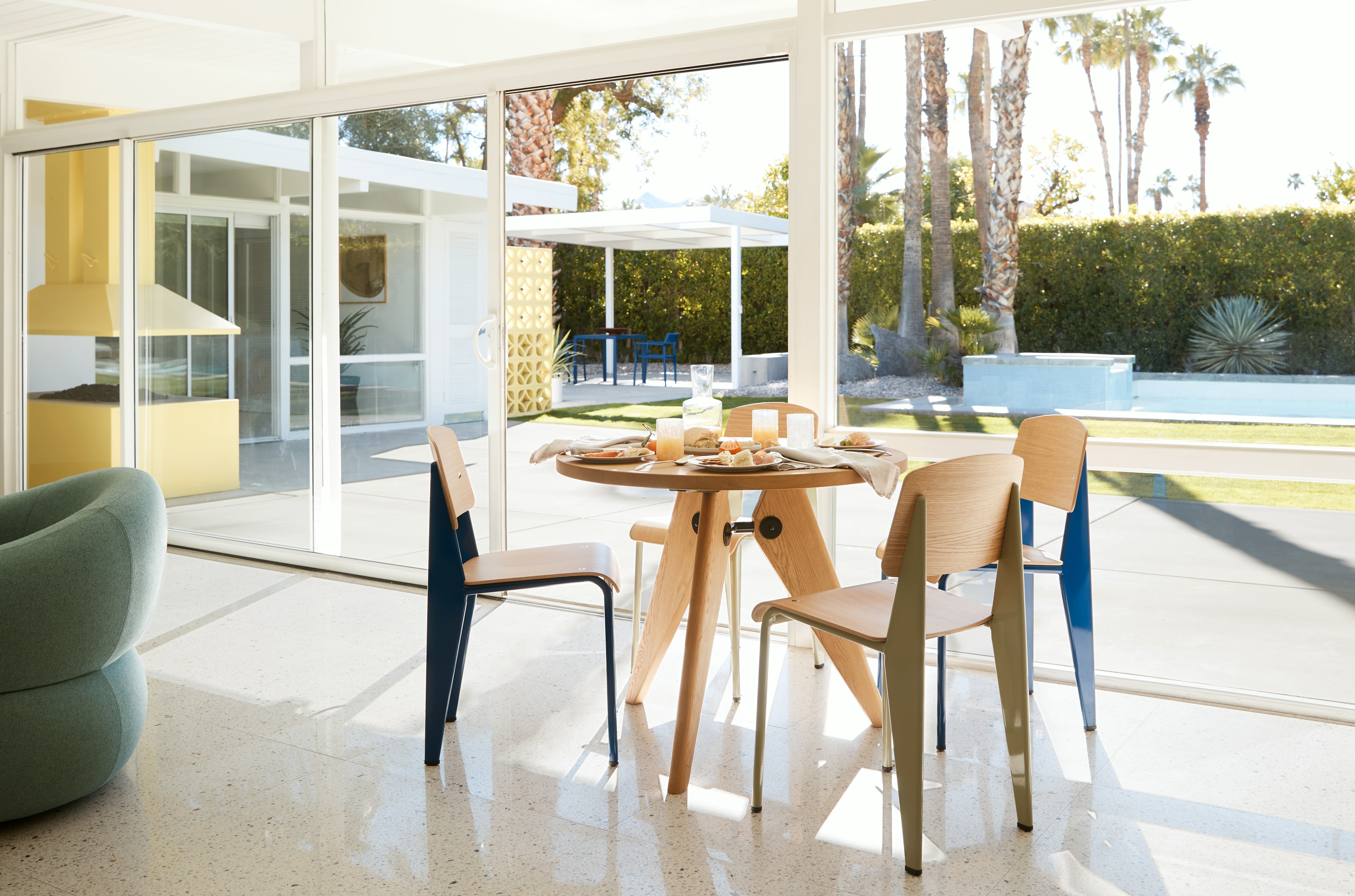 Prouvé Gueridon Table – Design Within Reach