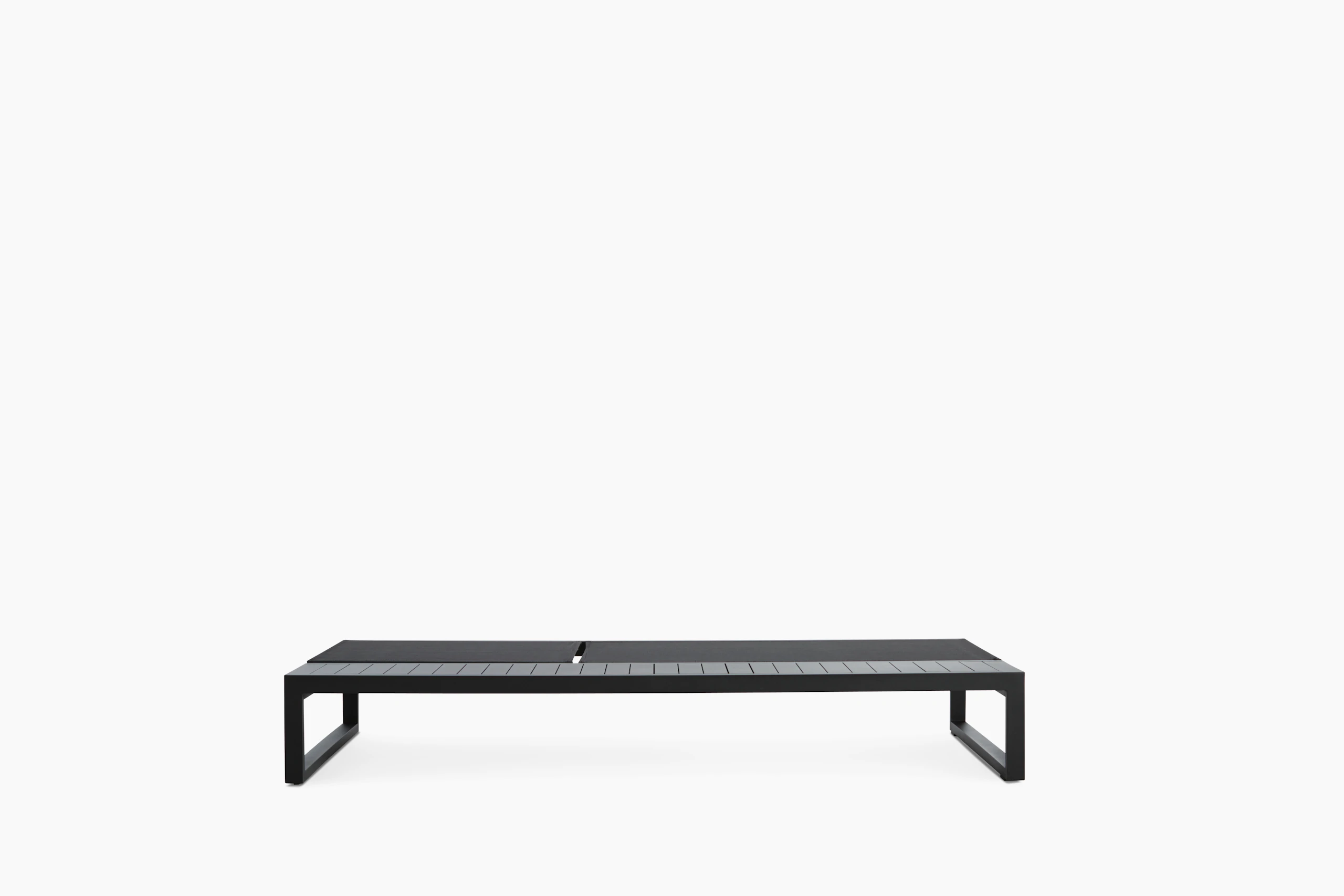 EOS Platform Lounger