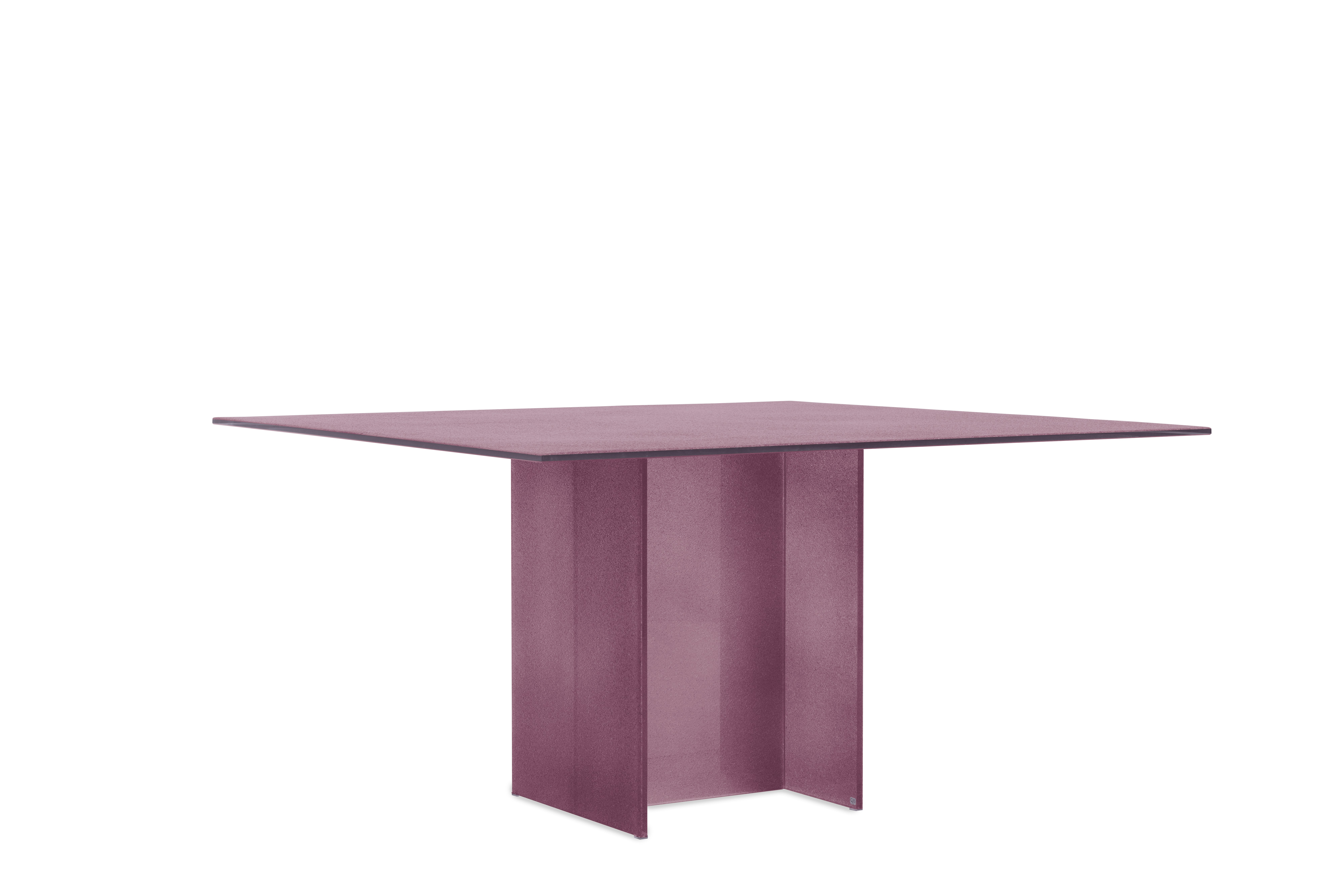 Simoon Table