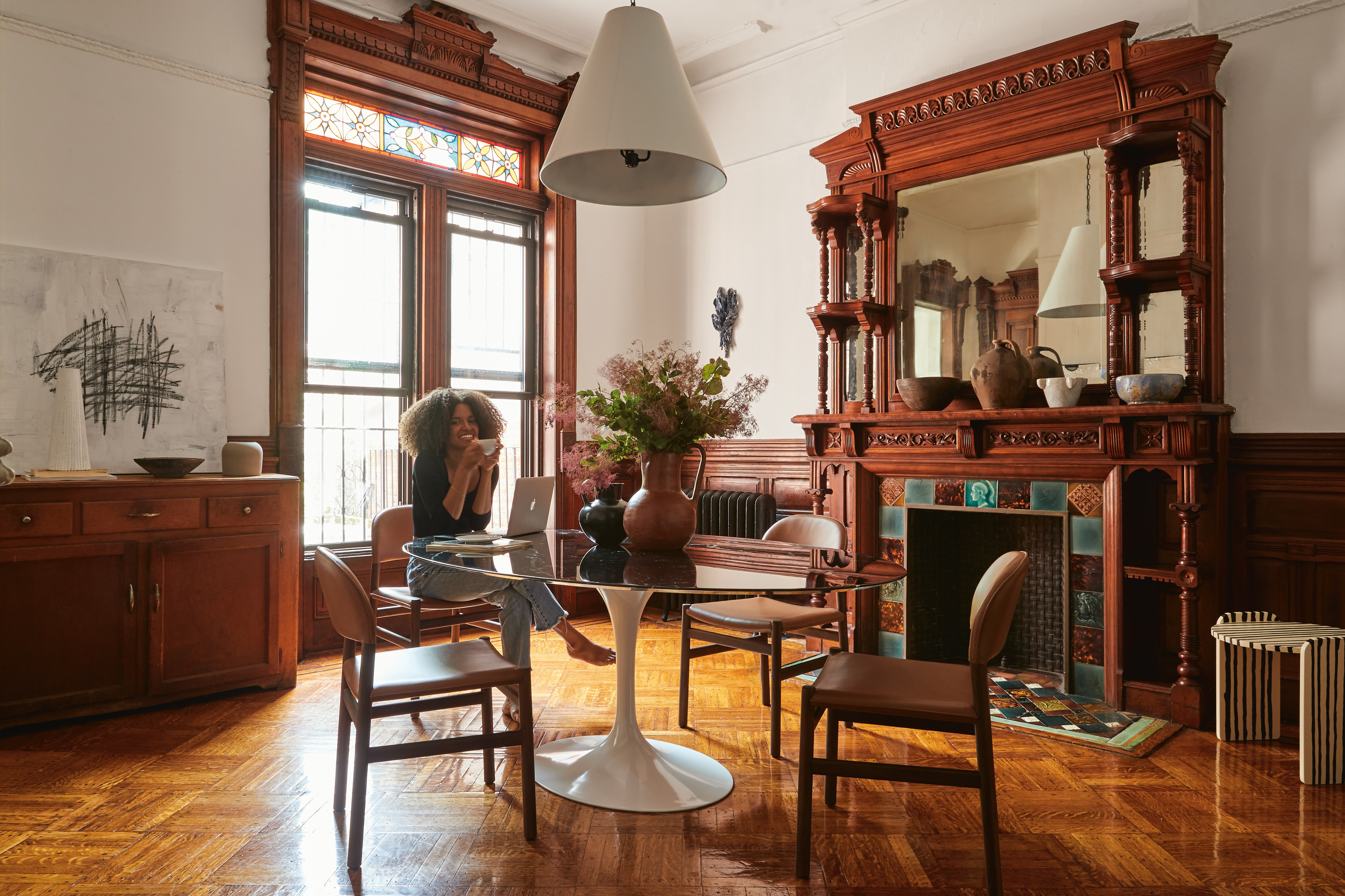 Saarinen Dining Table Oval