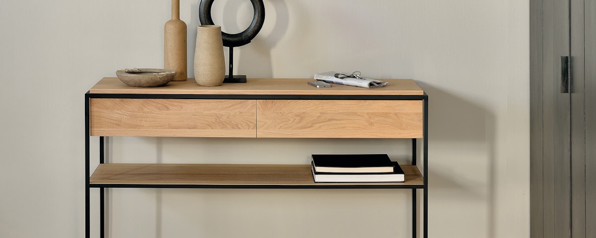 Monolit Console Table